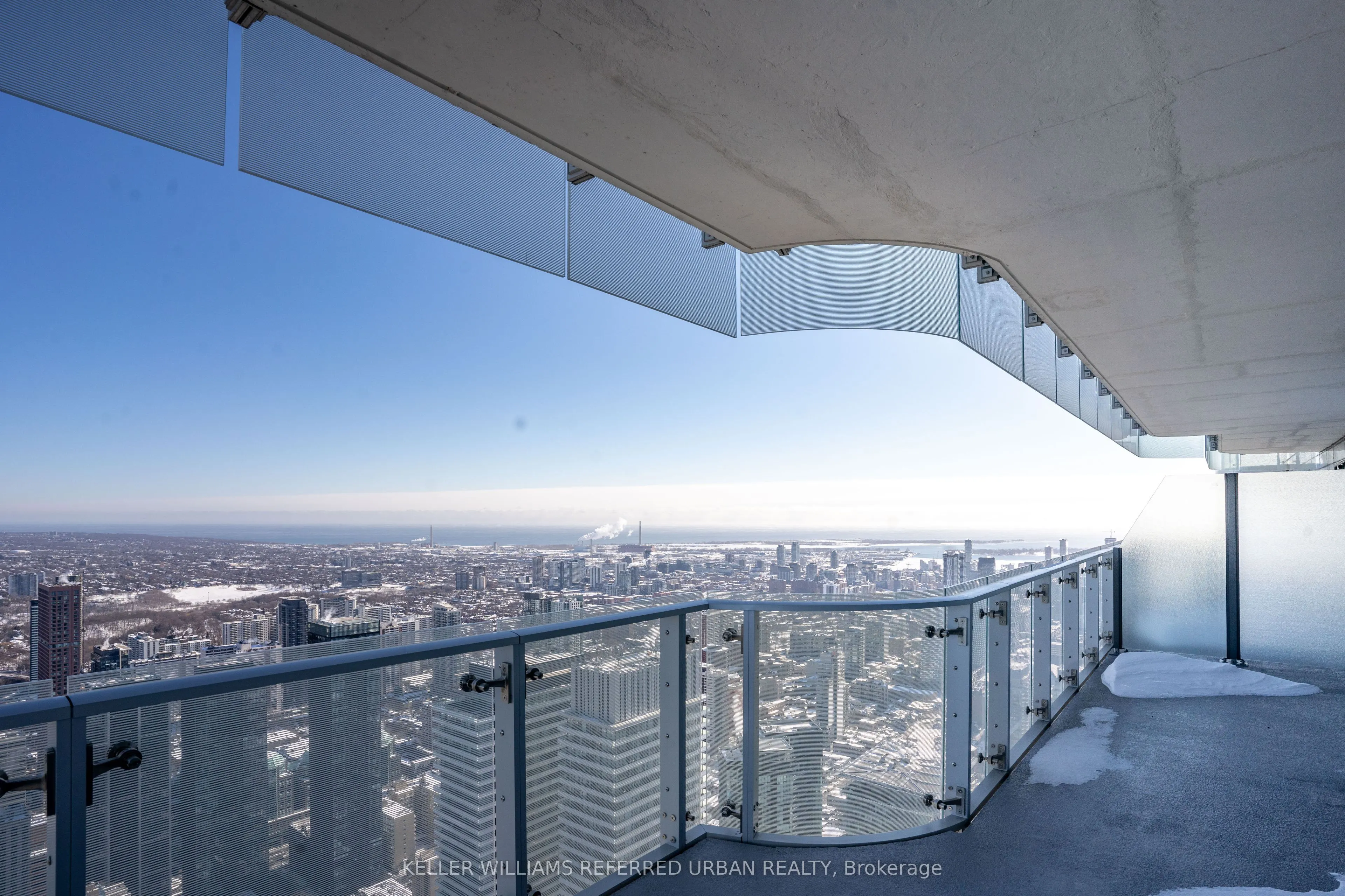 1 Bloor Street E, #7001