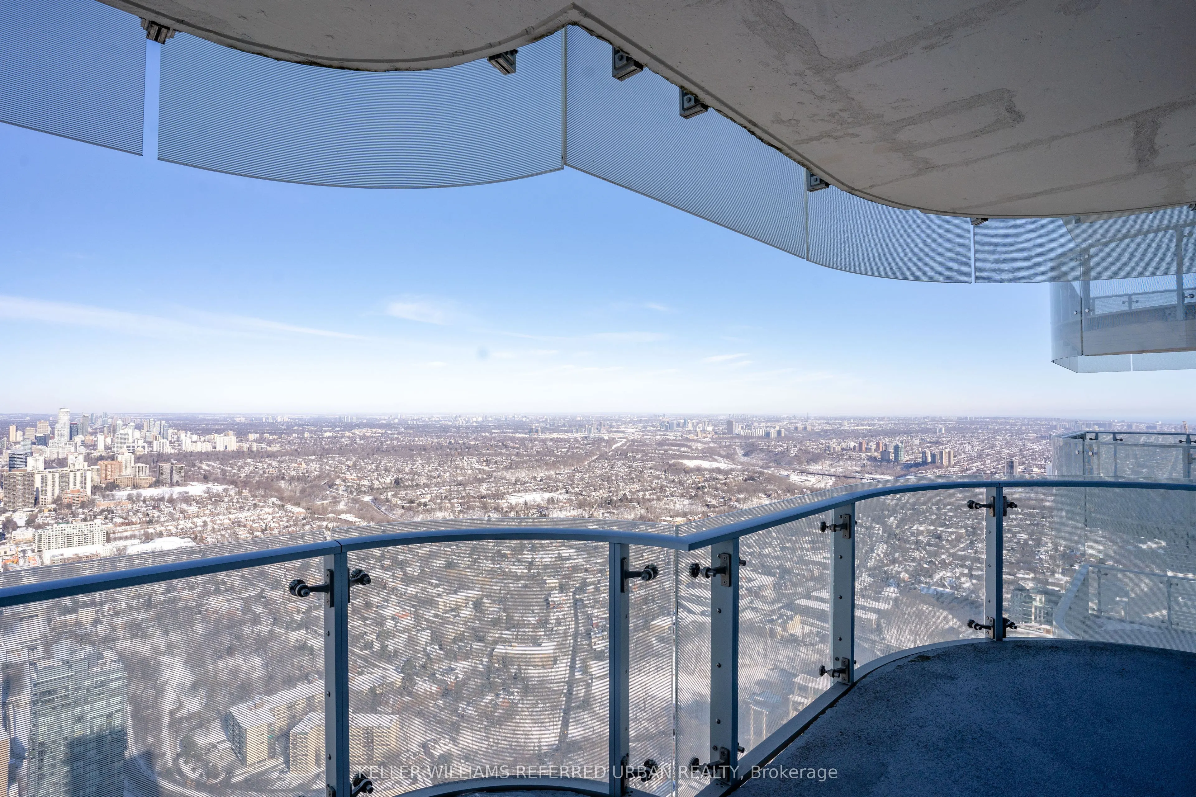 1 Bloor Street E, #7001