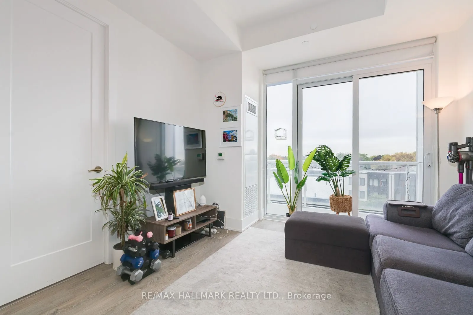 80 Vanauley Street, #420