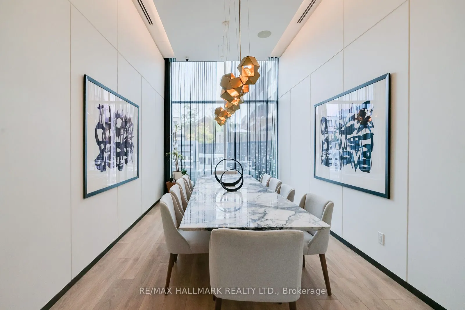 80 Vanauley Street, #420
