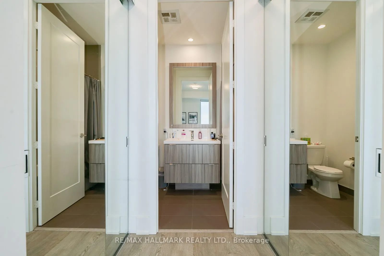 80 Vanauley Street, #420
