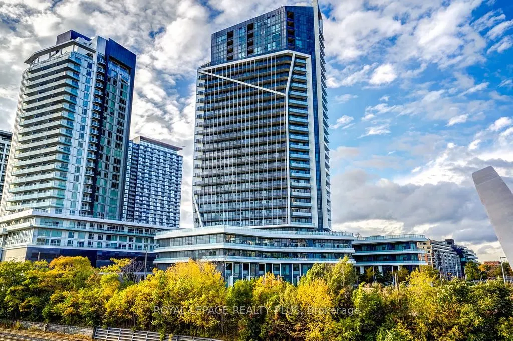 50 Ordnance Street, #1407