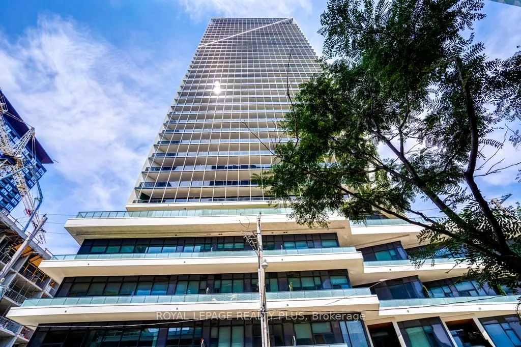 50 Ordnance Street, #1407