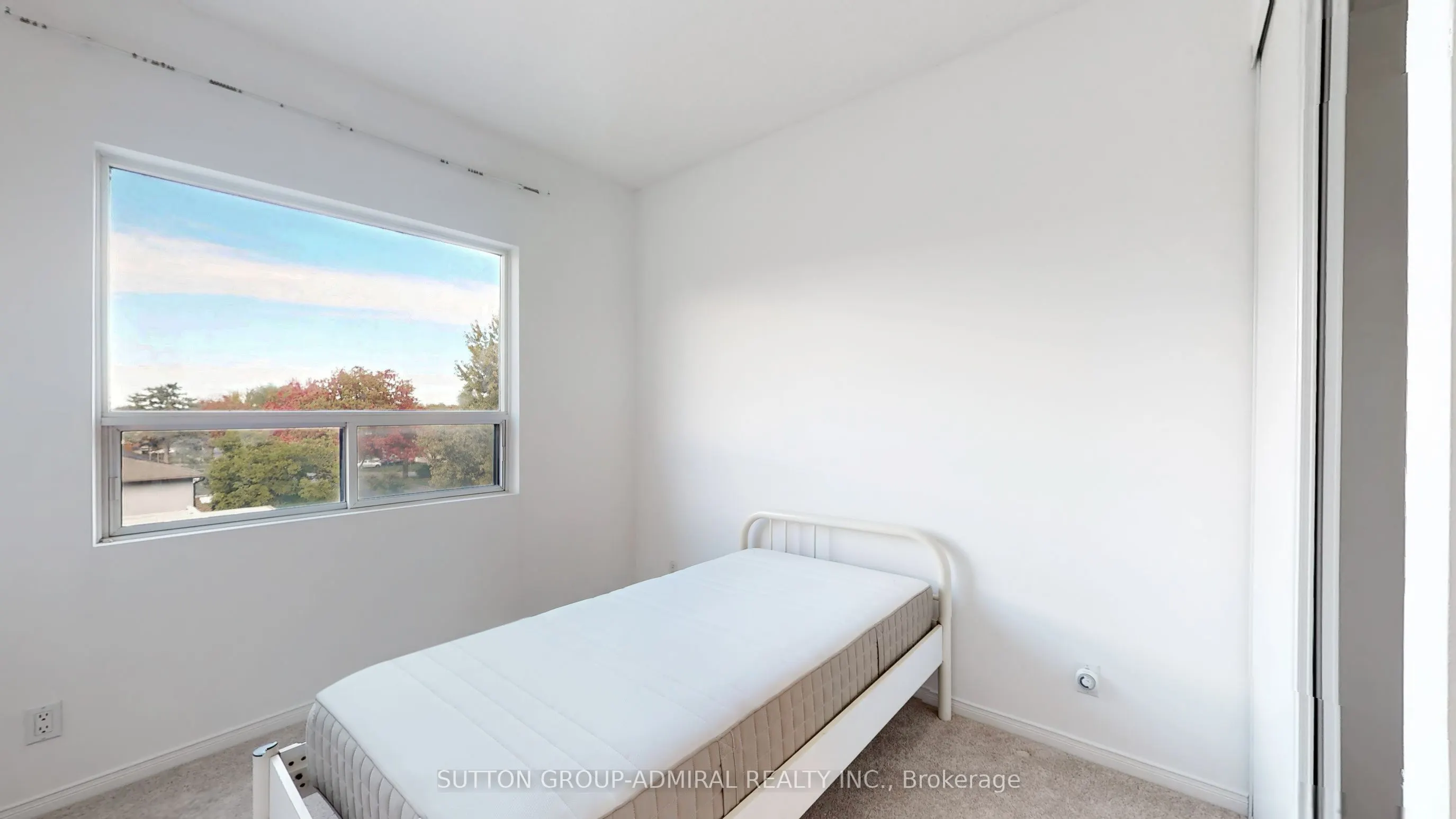 778 Sheppard Avenue W, #303