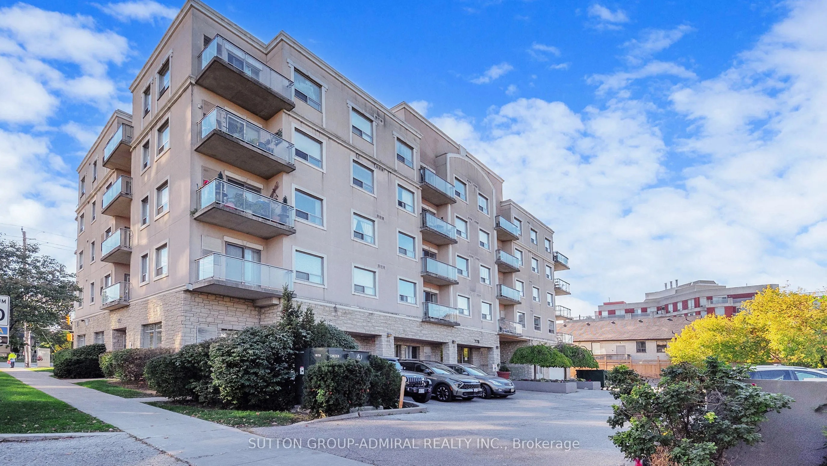 778 Sheppard Avenue W, #303