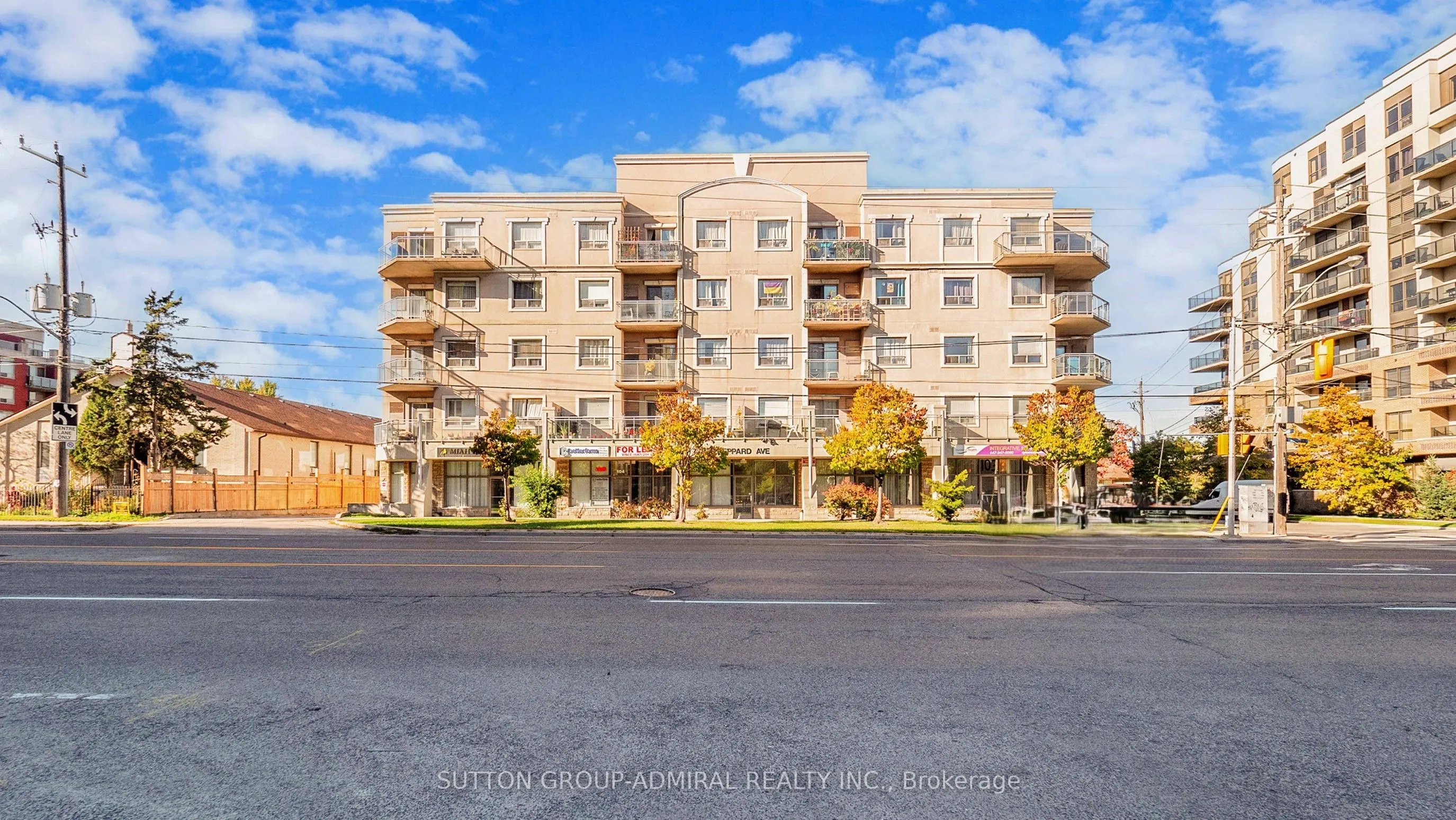 778 Sheppard Avenue W, #303