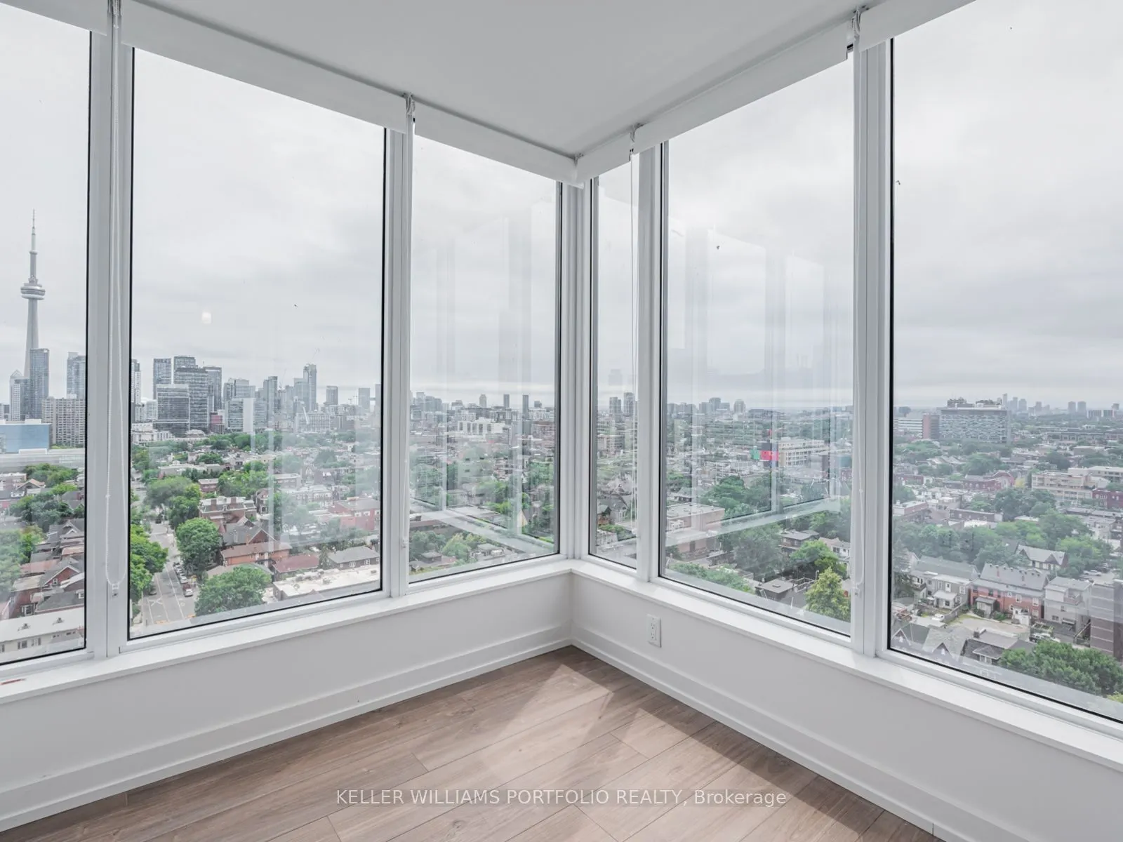 203 College Street, #1702