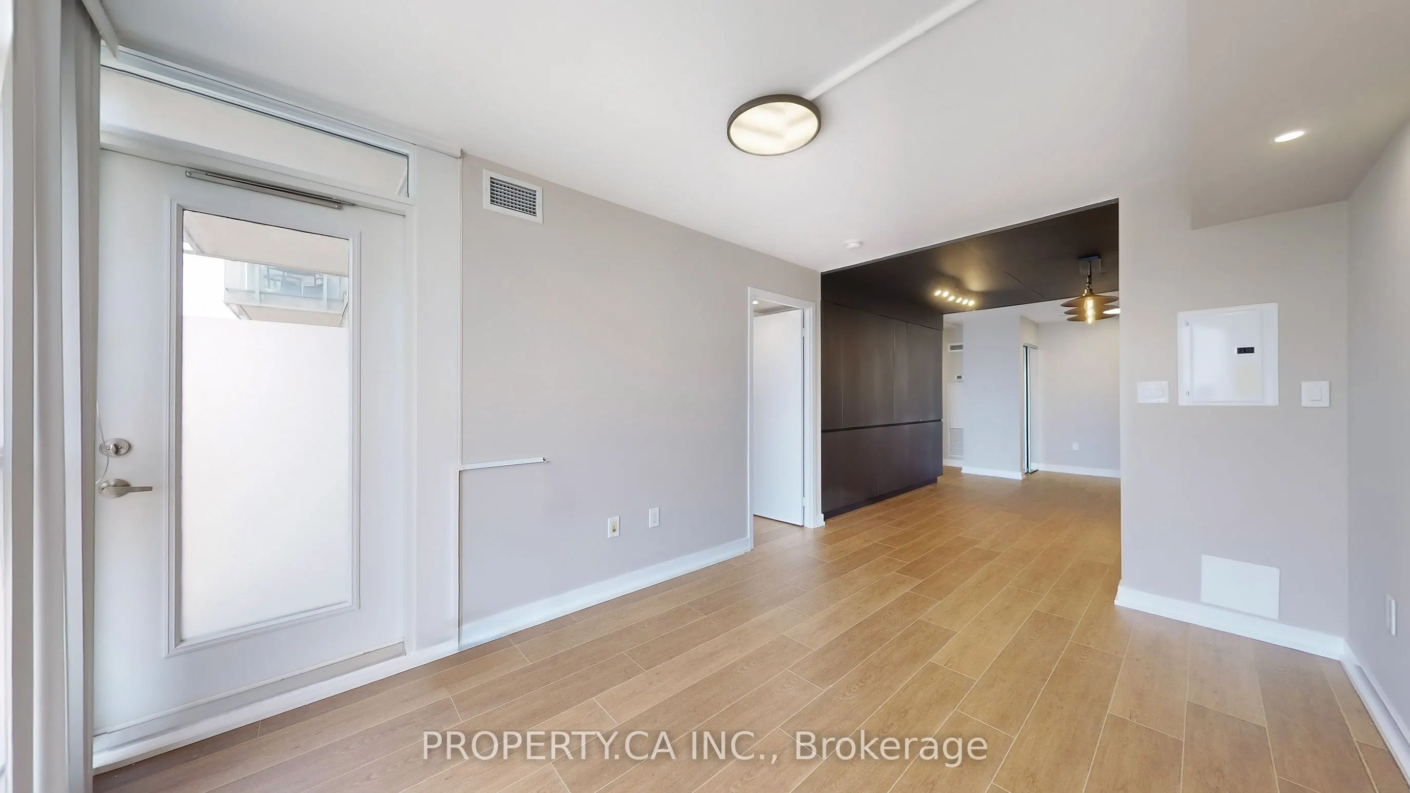 15 Iceboat Terrace, #2816