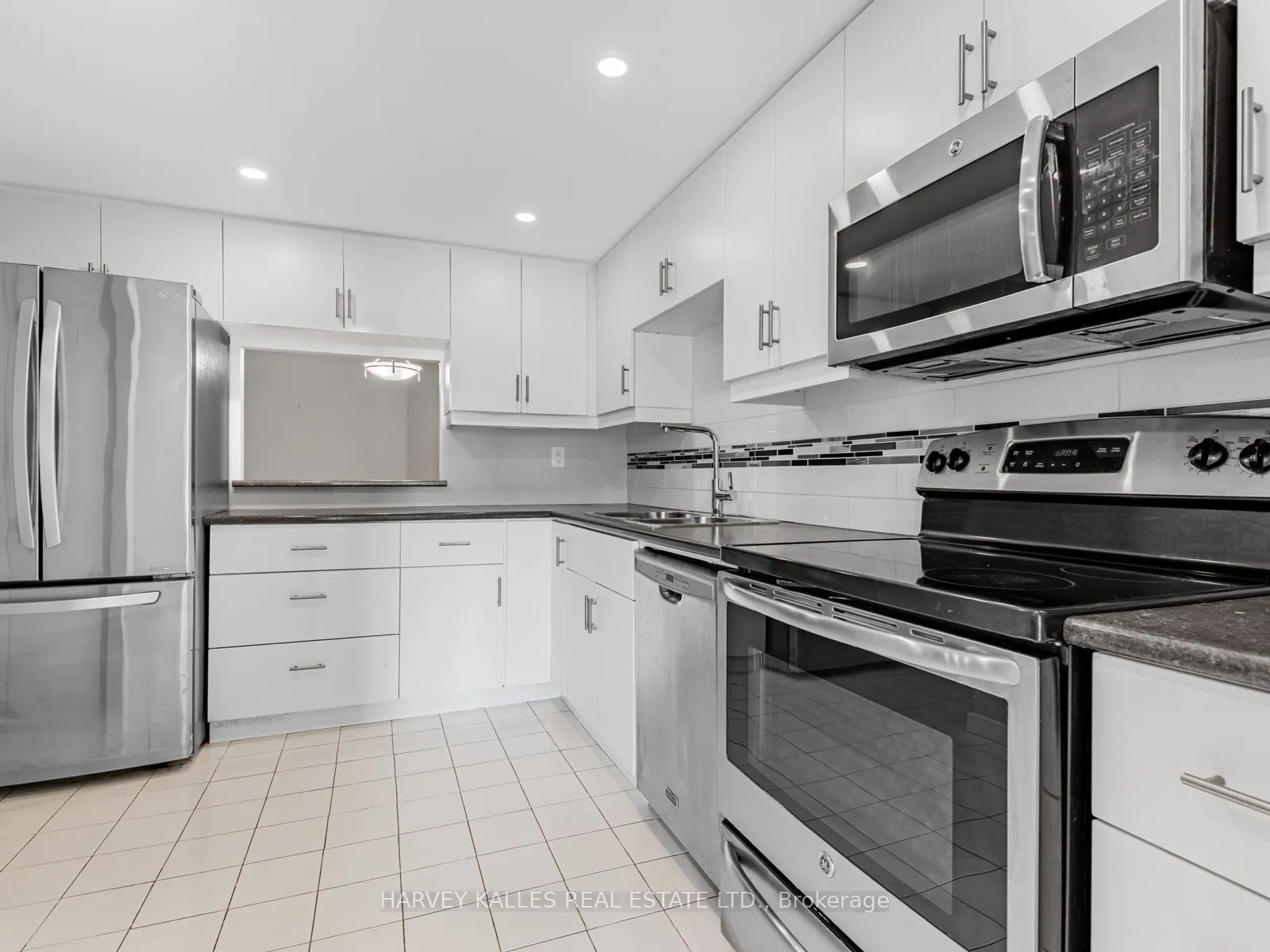131 Beecroft Road, #1707