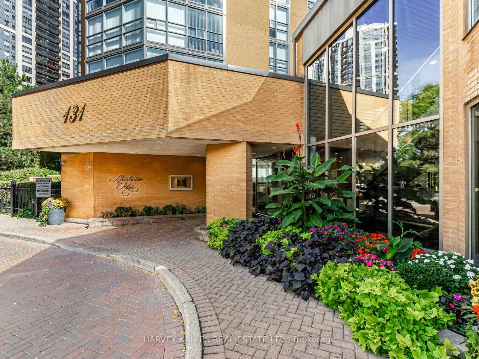 131 Beecroft Road, #1707