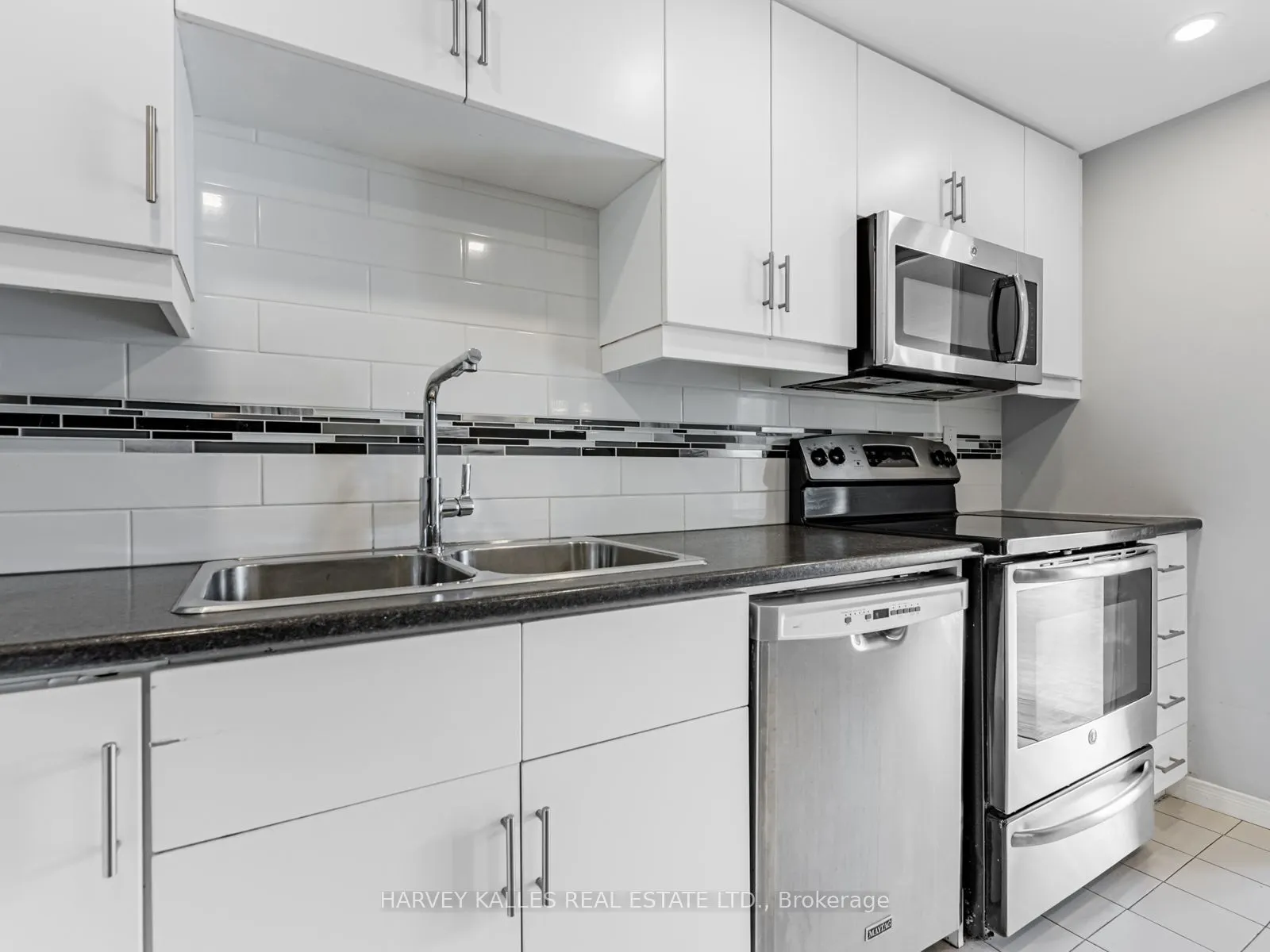 131 Beecroft Road, #1707