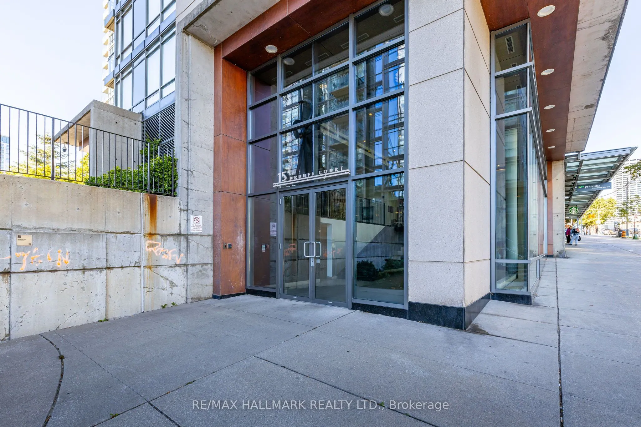 15 Brunel Court, #18