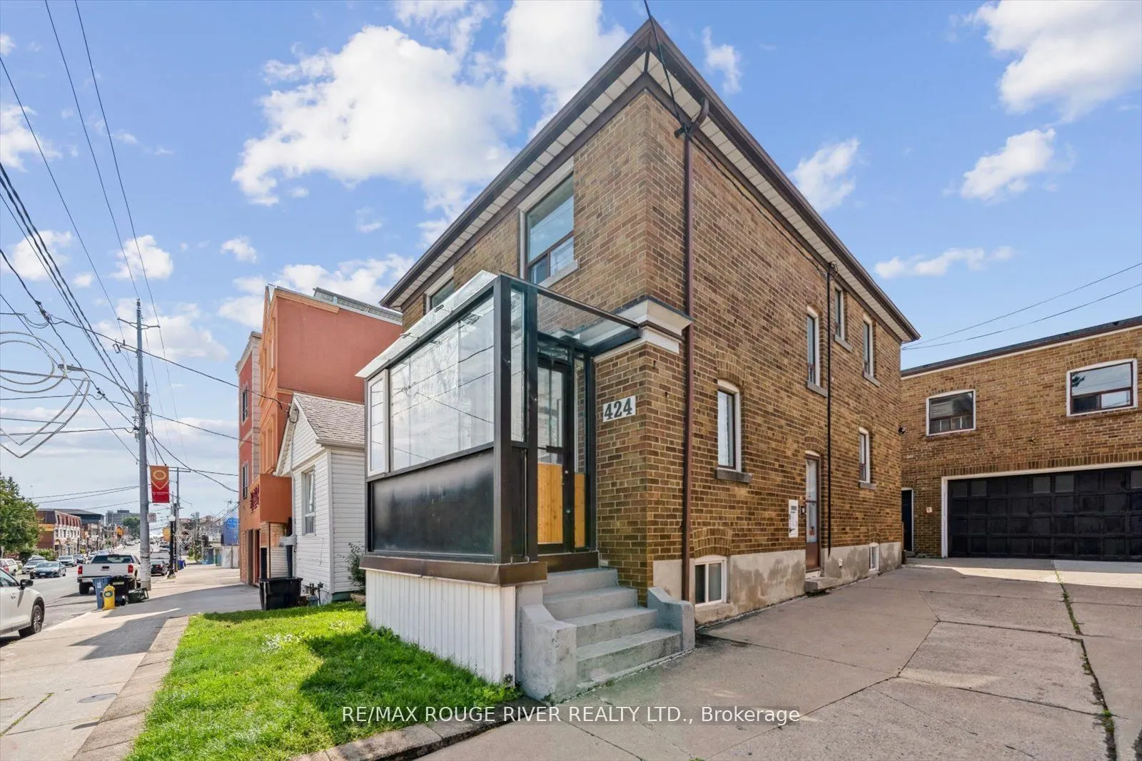424 Oakwood Avenue