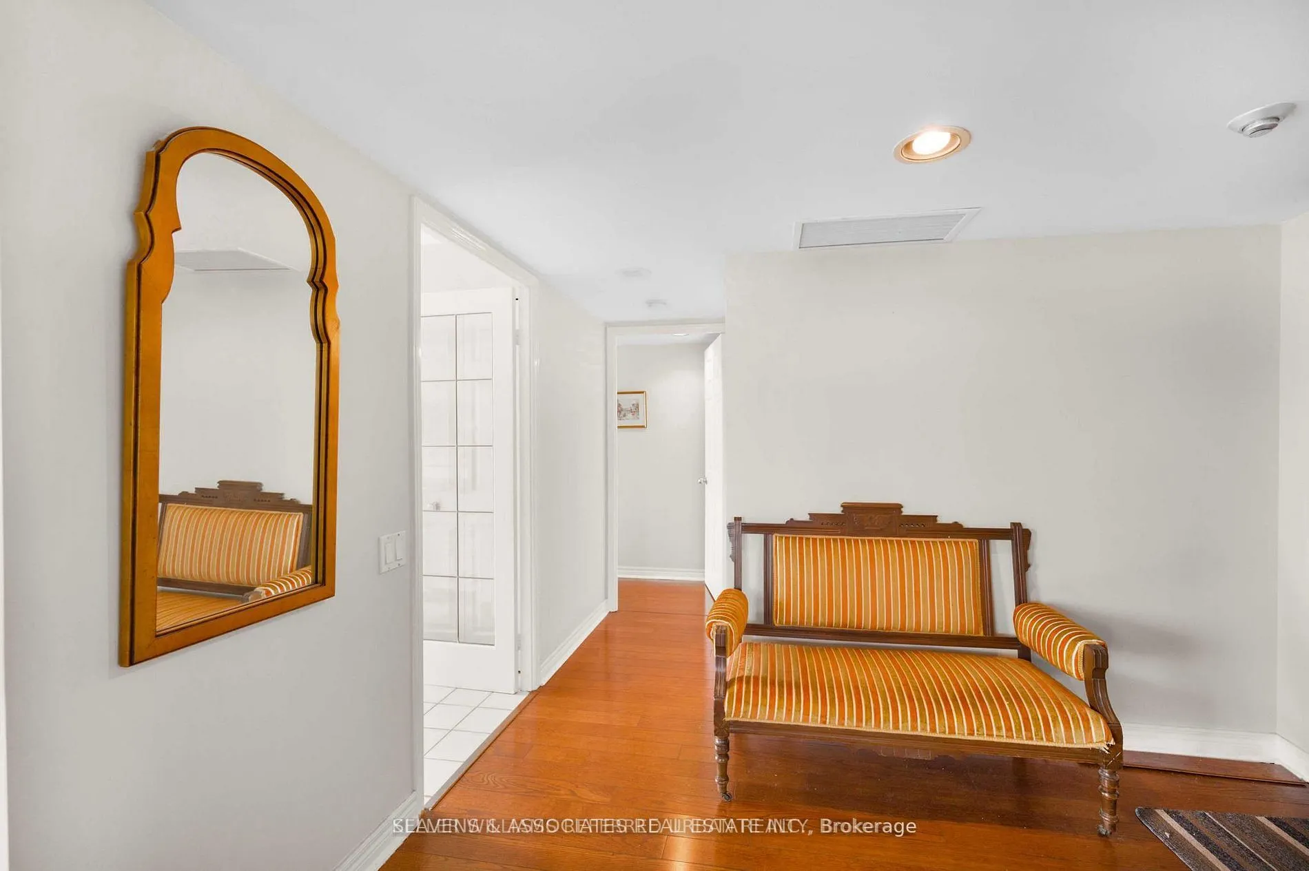 2 Covington Road, #PH209
