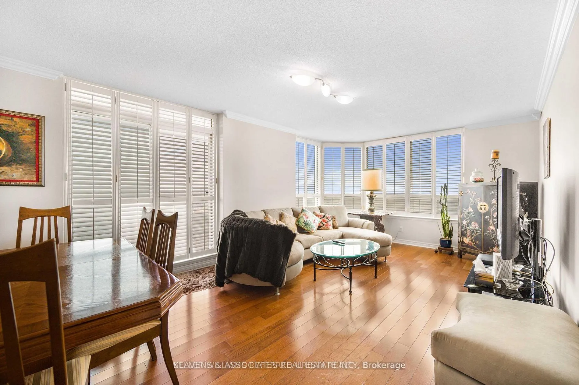2 Covington Road, #PH209