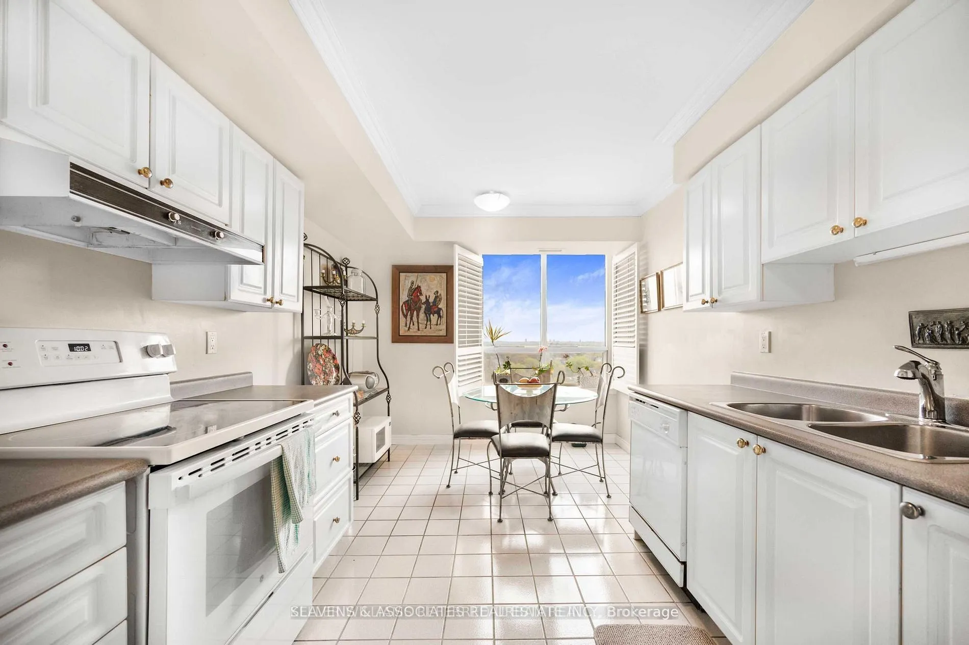 2 Covington Road, #PH209
