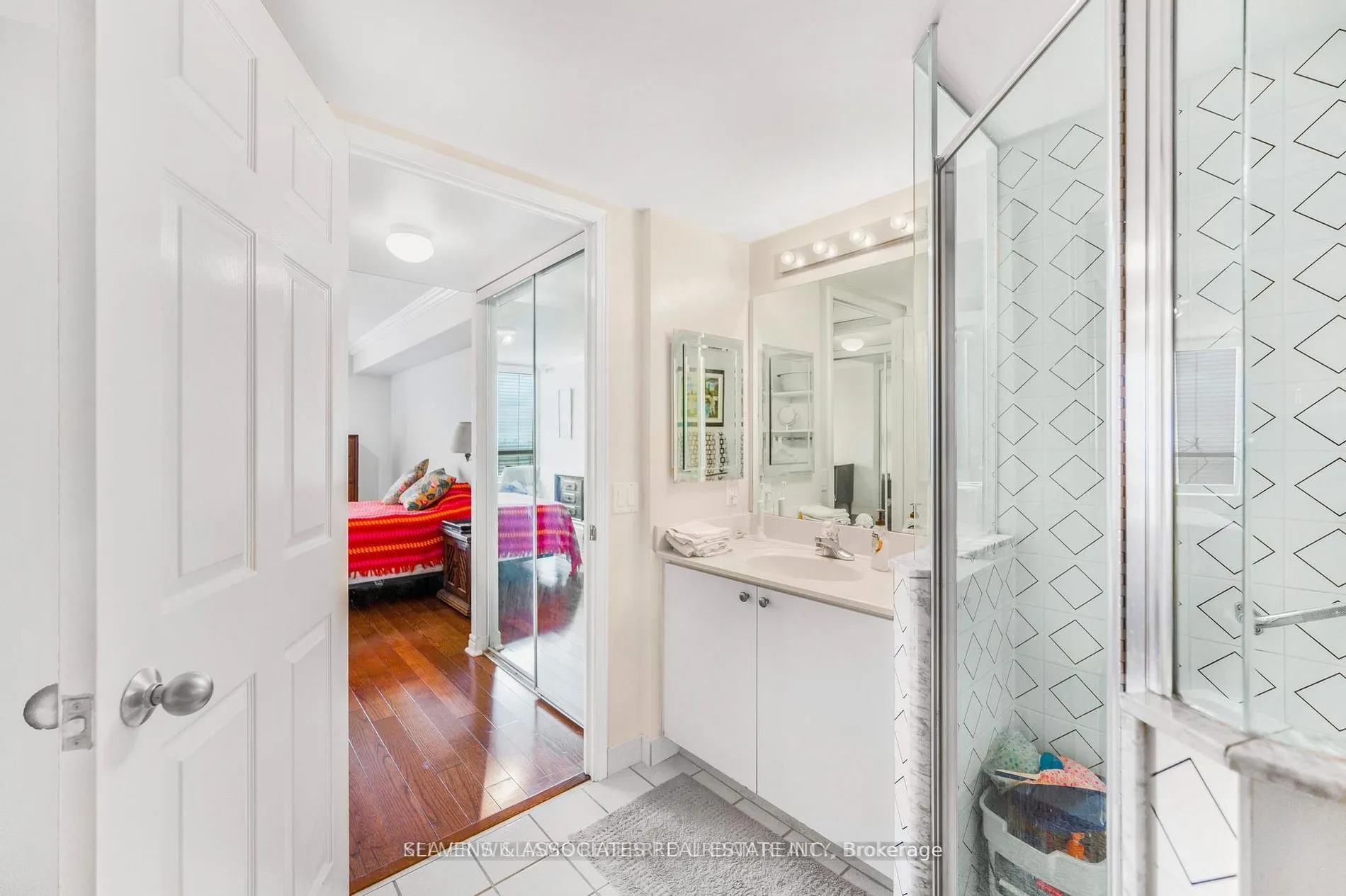 2 Covington Road, #PH209