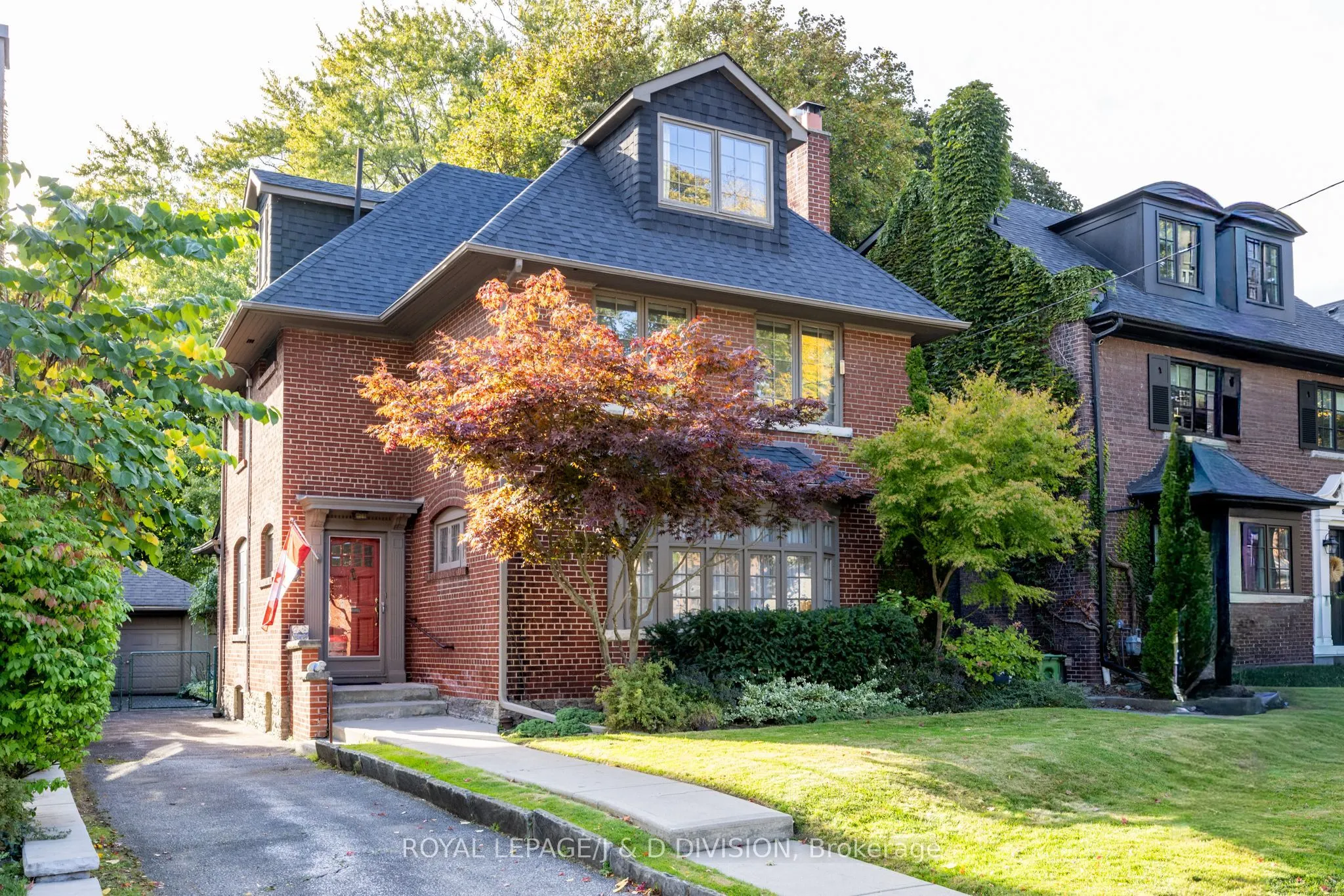 50 Eastbourne Avenue
