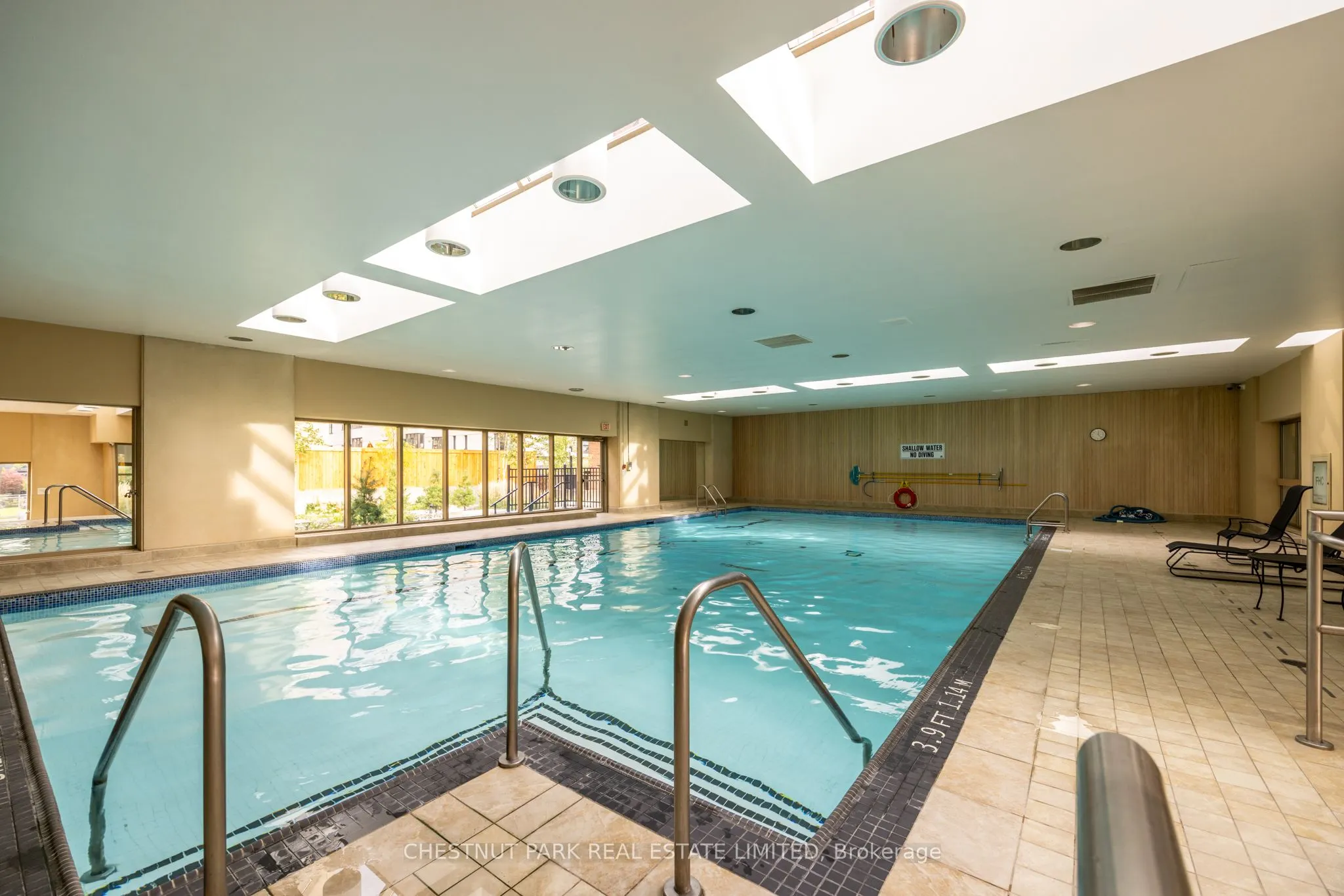 63 St Clair Avenue W, #1002