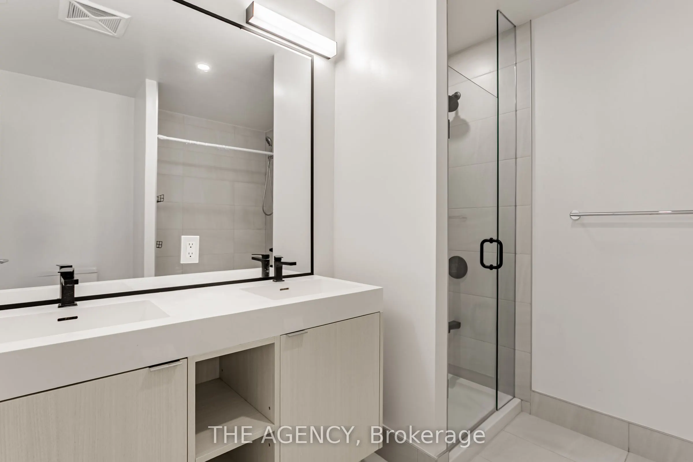 250 Lawrence Avenue E, #204