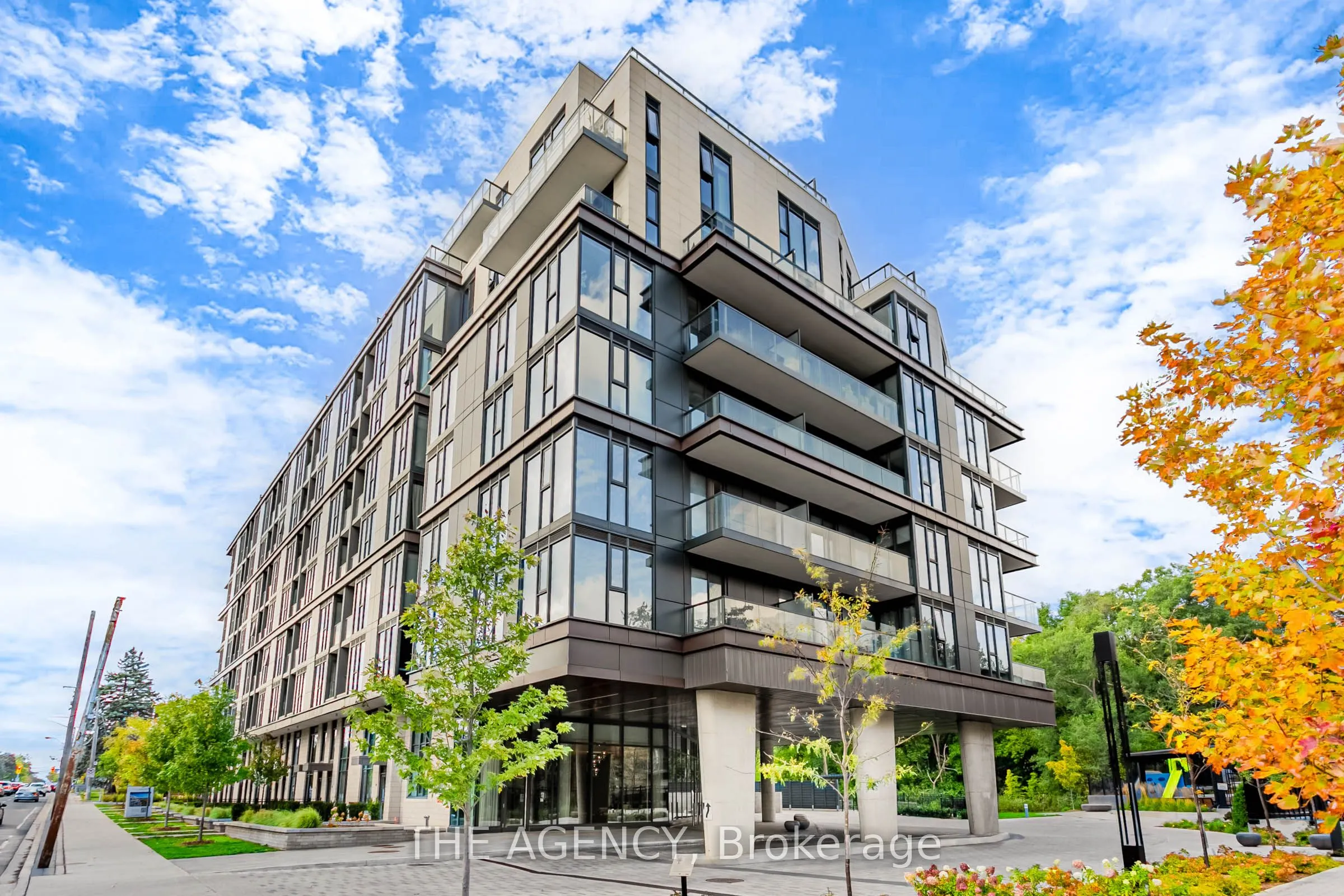 250 Lawrence Avenue E, #204