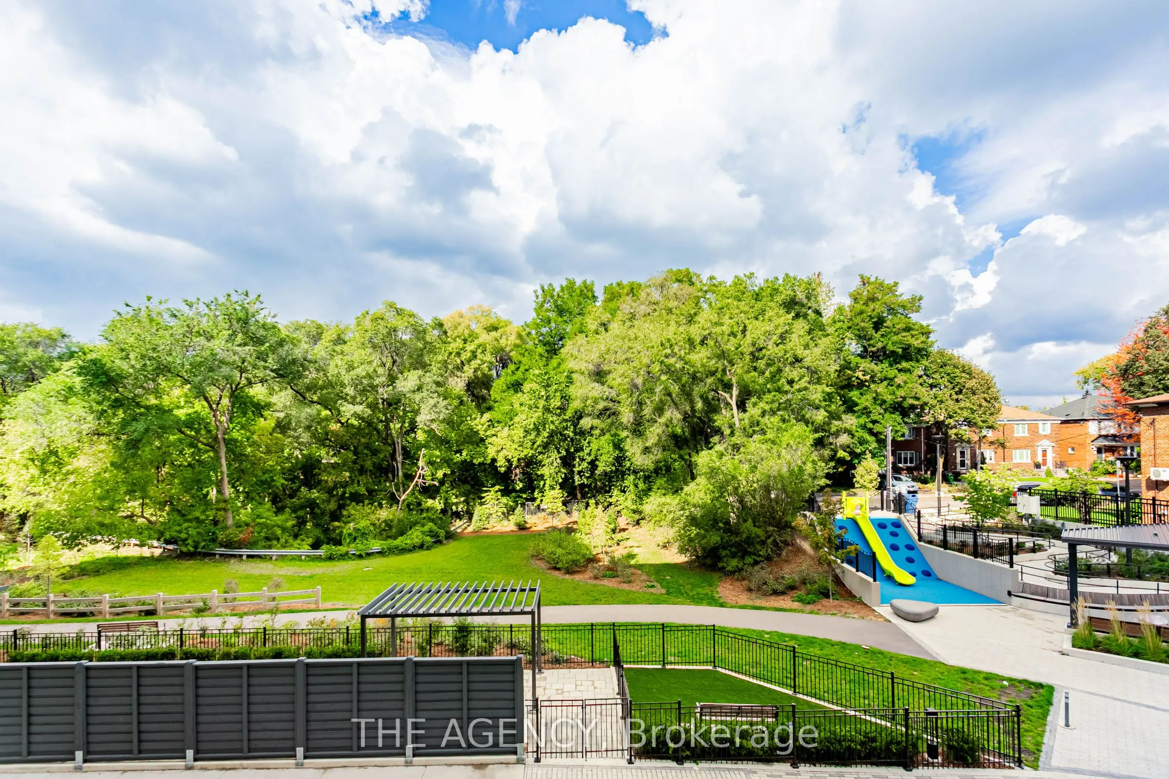 250 Lawrence Avenue E, #204