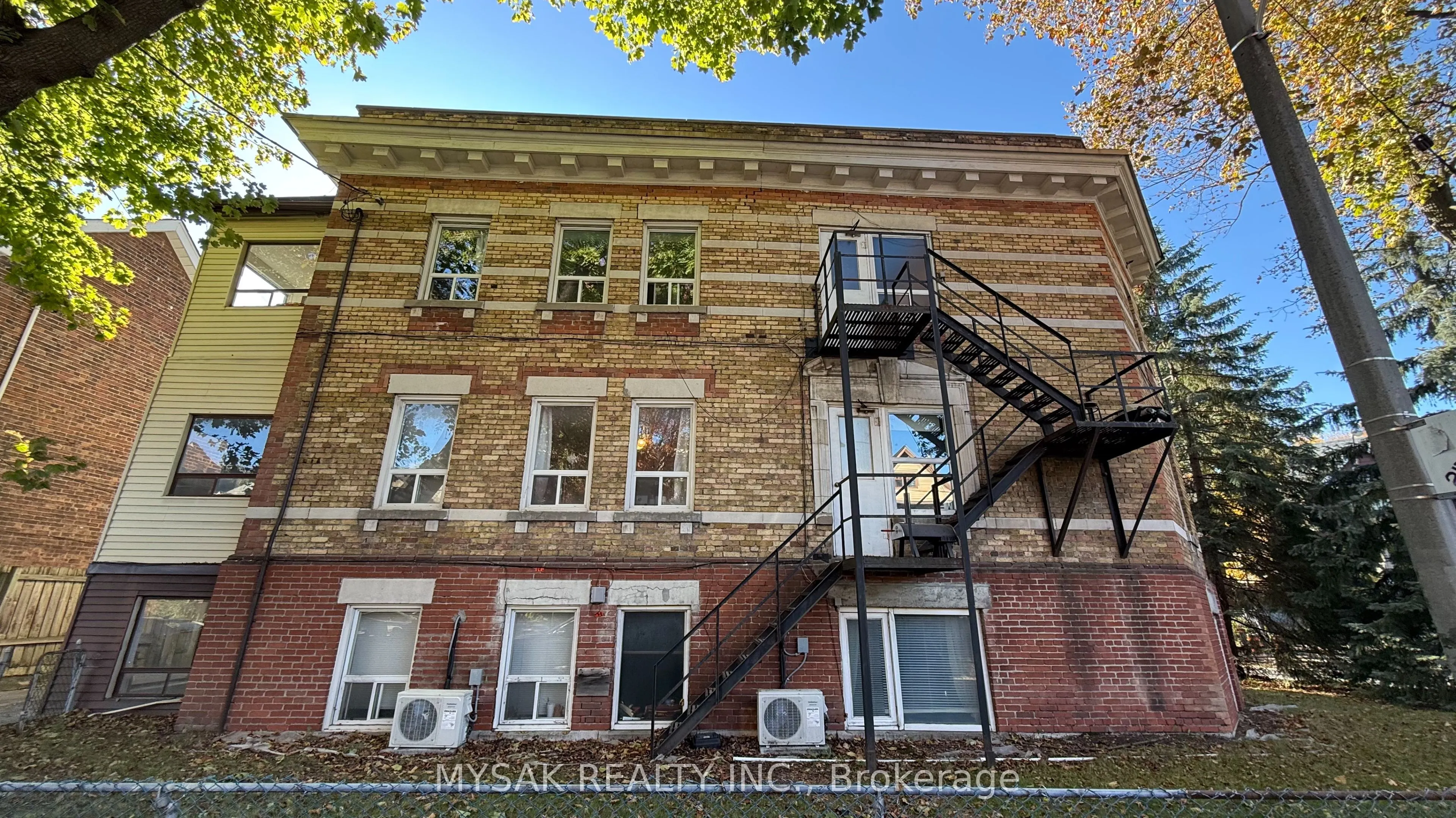 449 Crawford Street