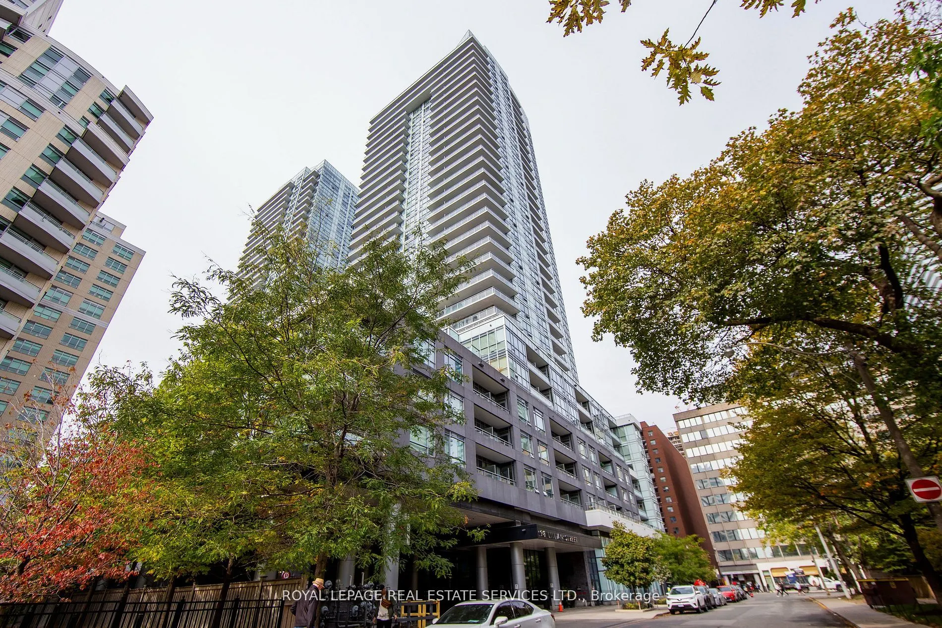 98 Lillian Street, #520