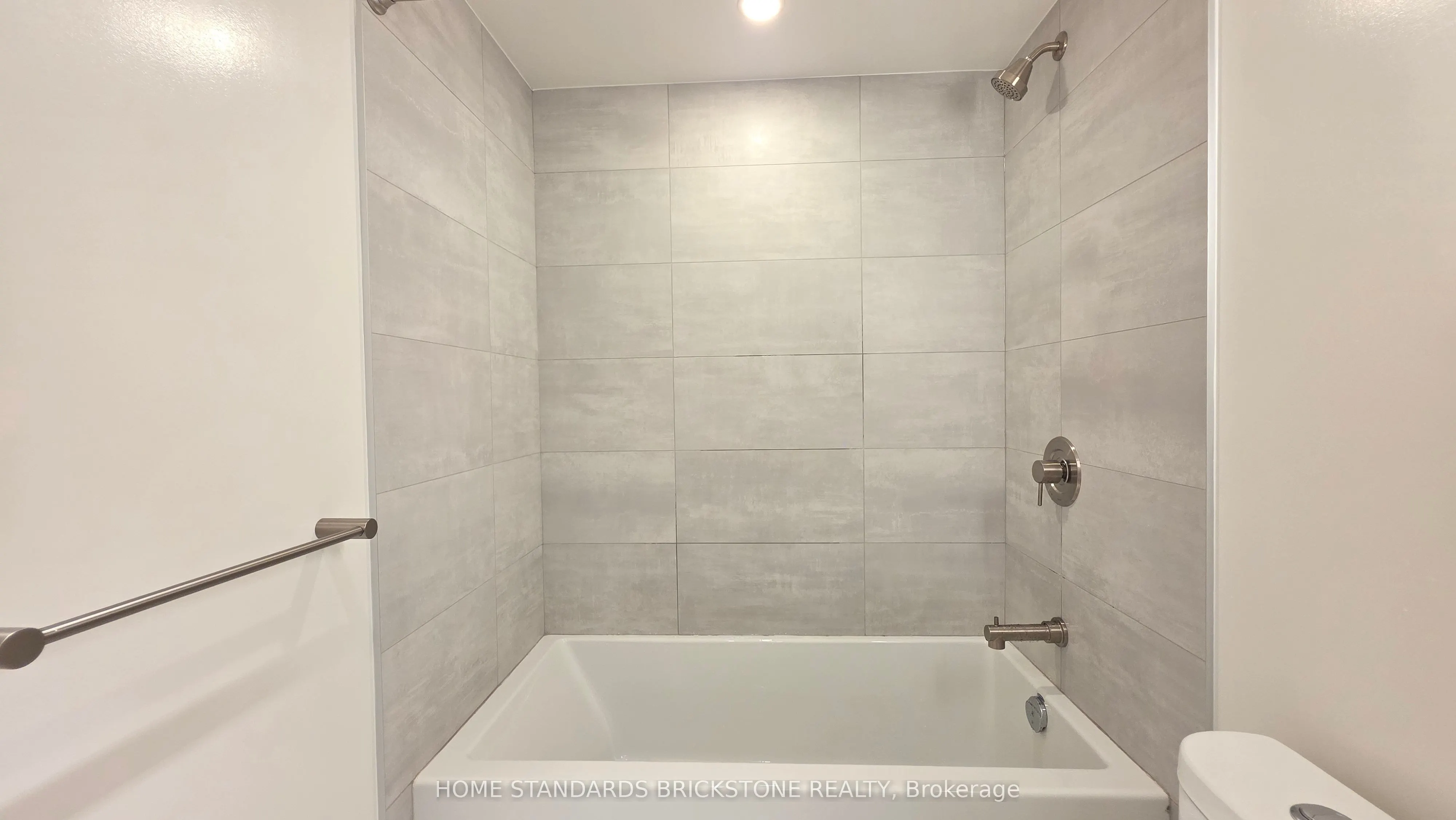 110 Broadway Avenue, #313S