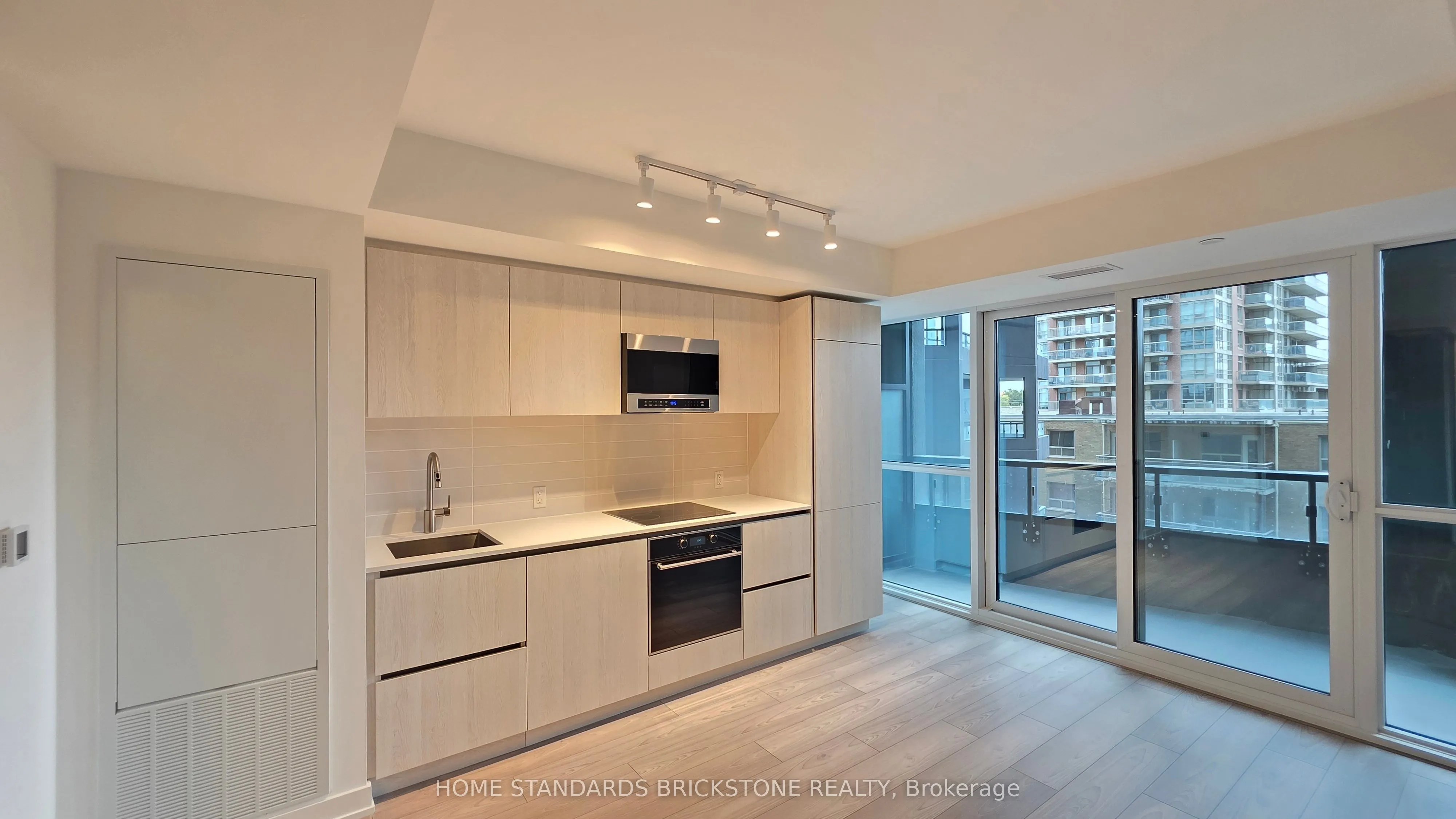 110 Broadway Avenue, #313S