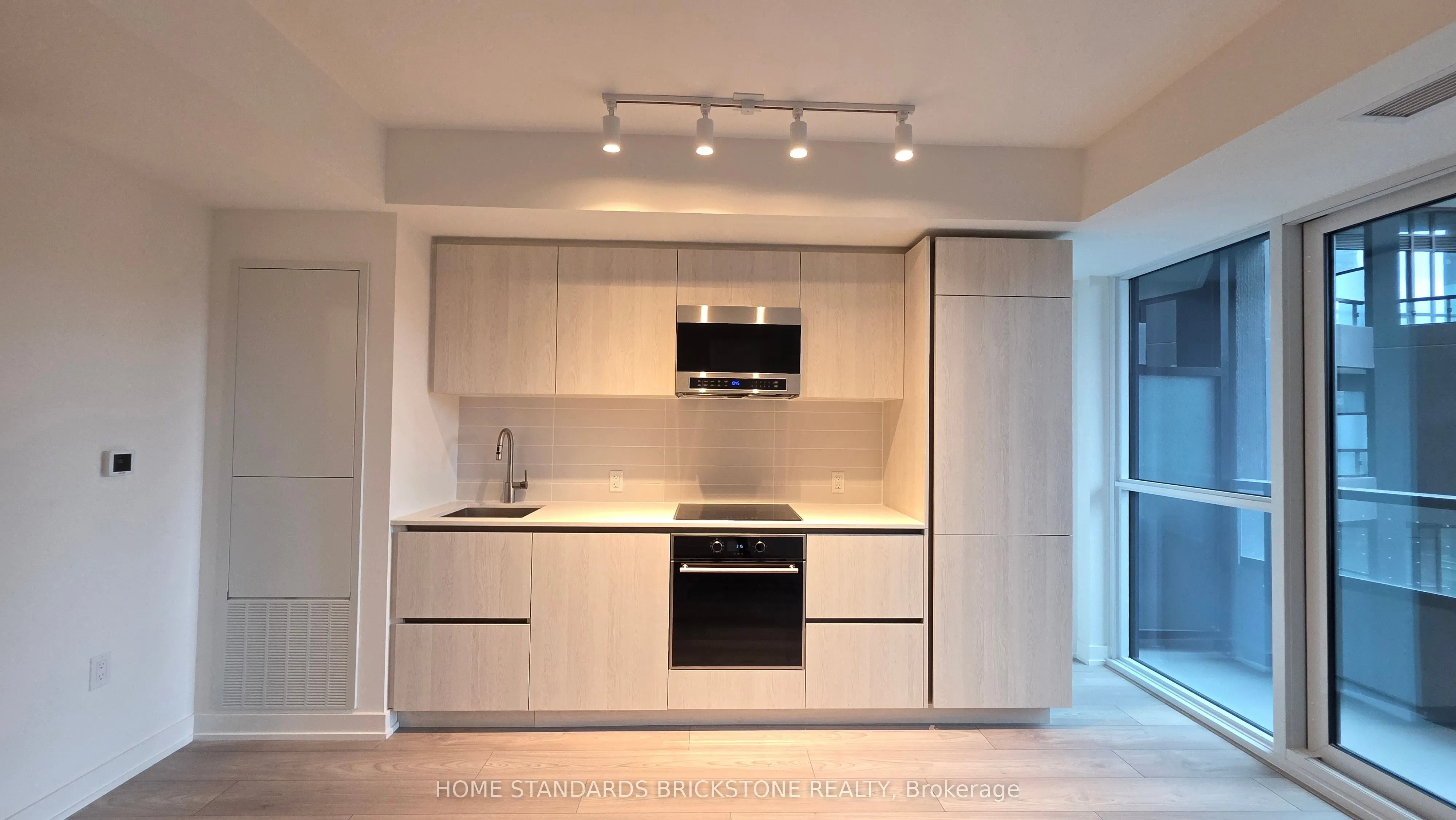 110 Broadway Avenue, #313S