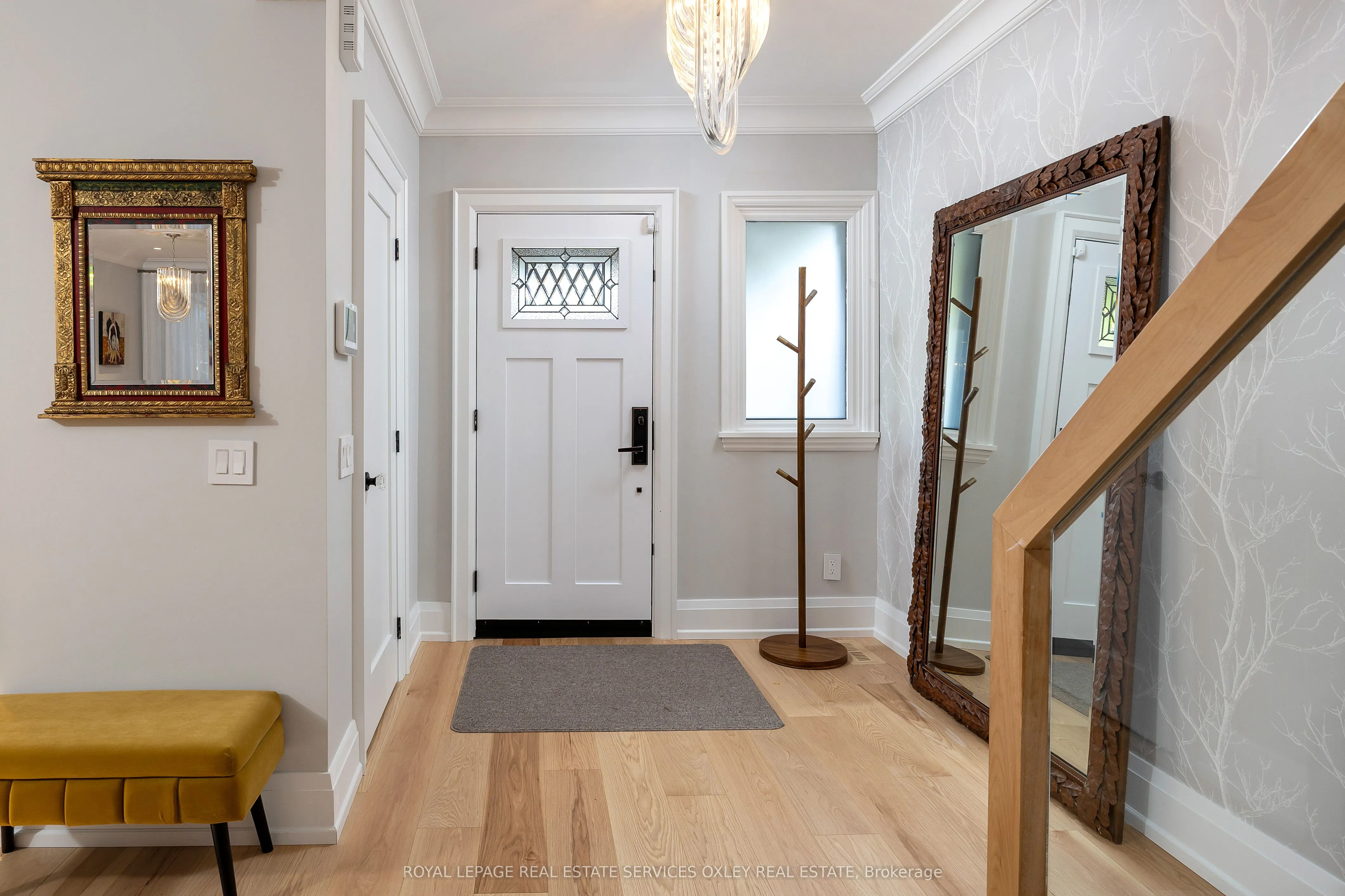26 Mcmaster Avenue