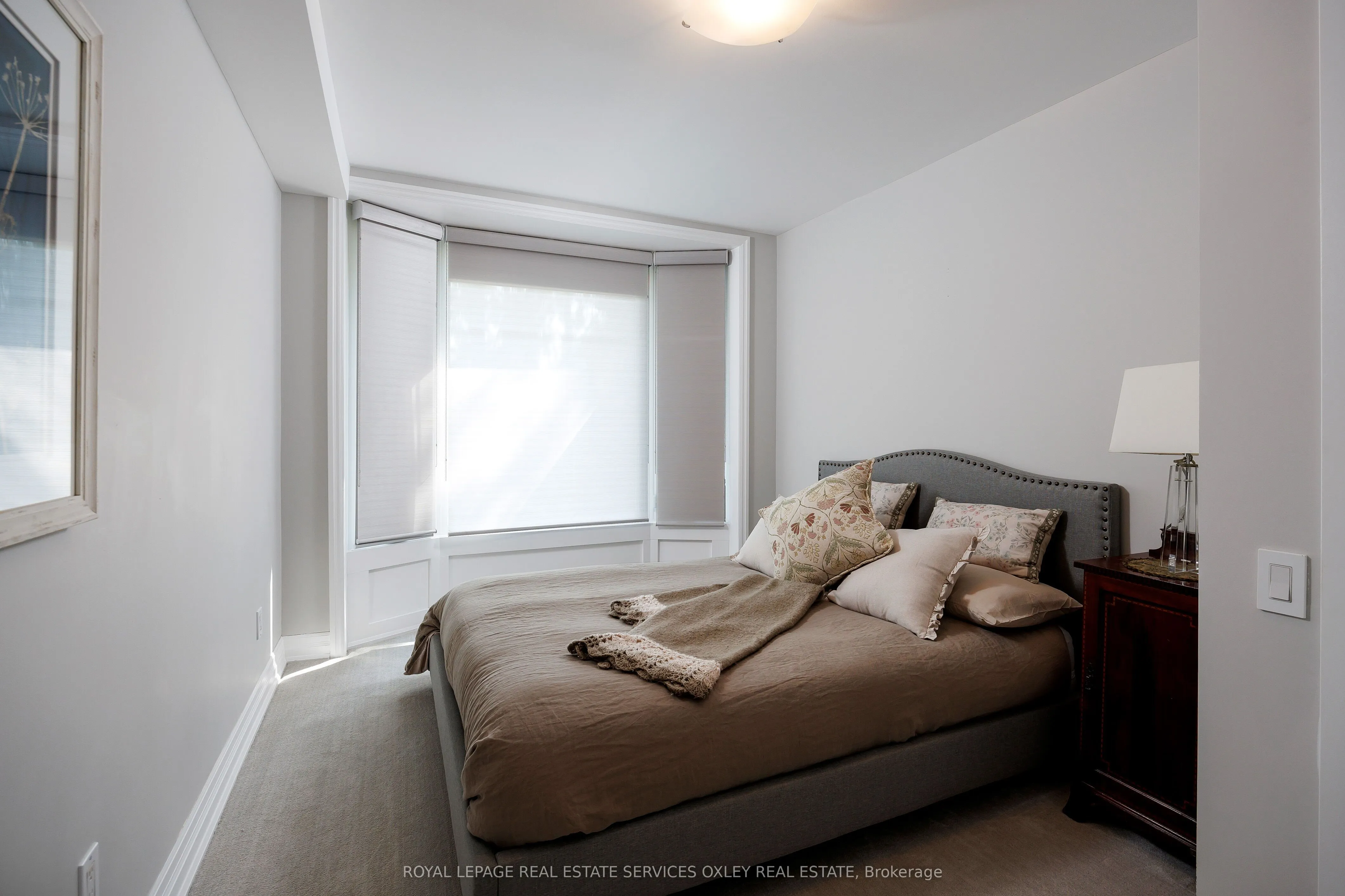 26 Mcmaster Avenue
