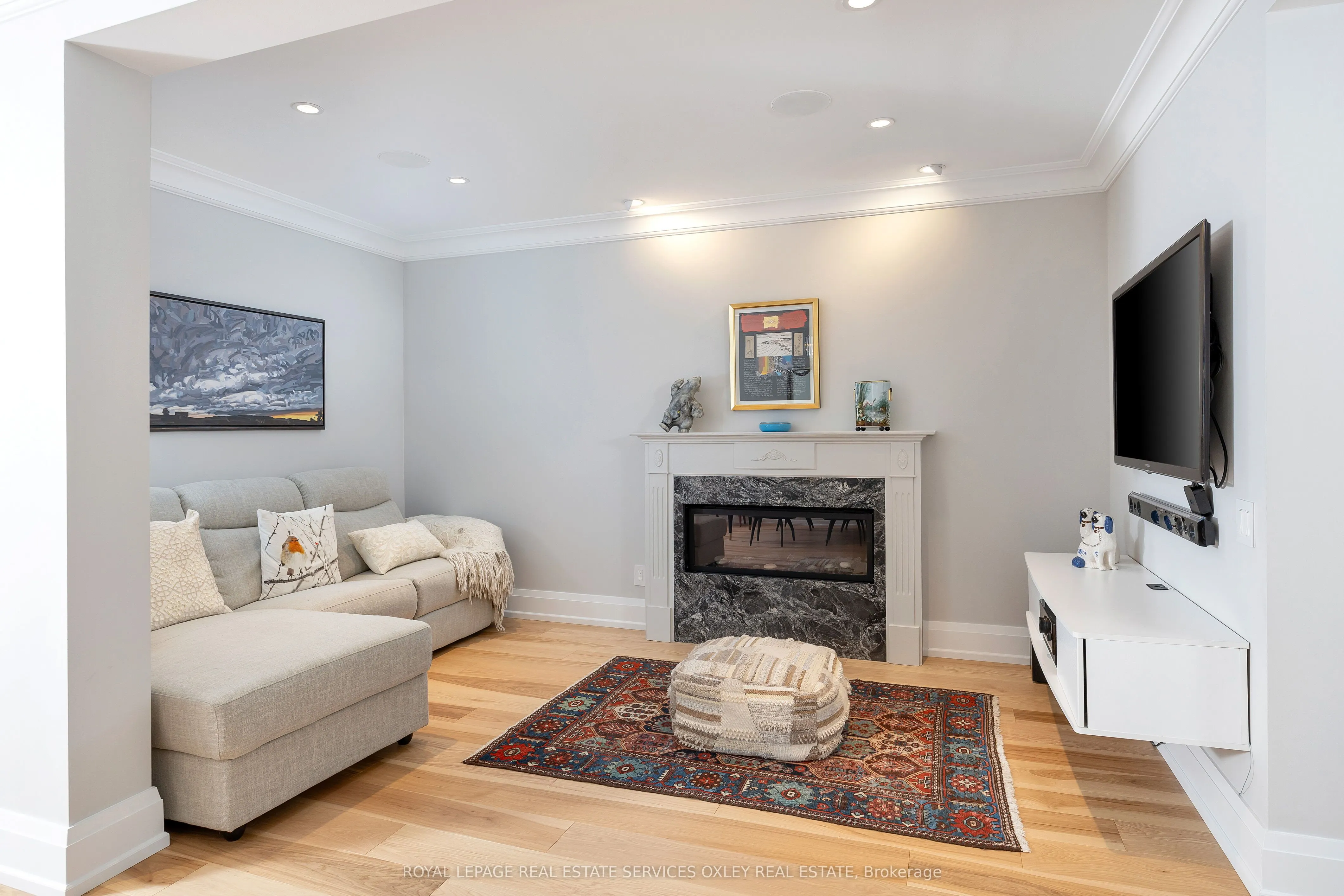 26 Mcmaster Avenue