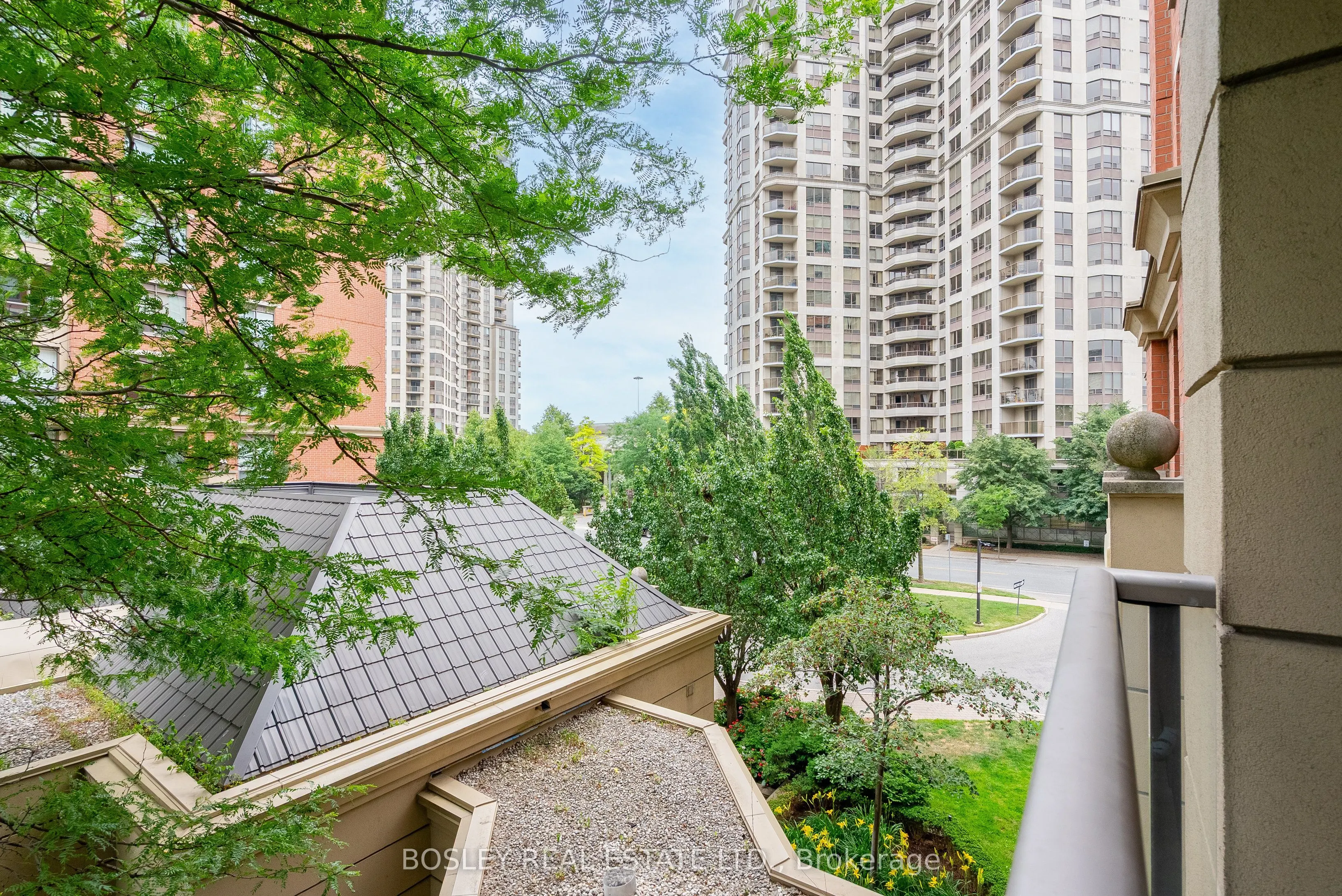 51 Harrison Garden Boulevard, #306