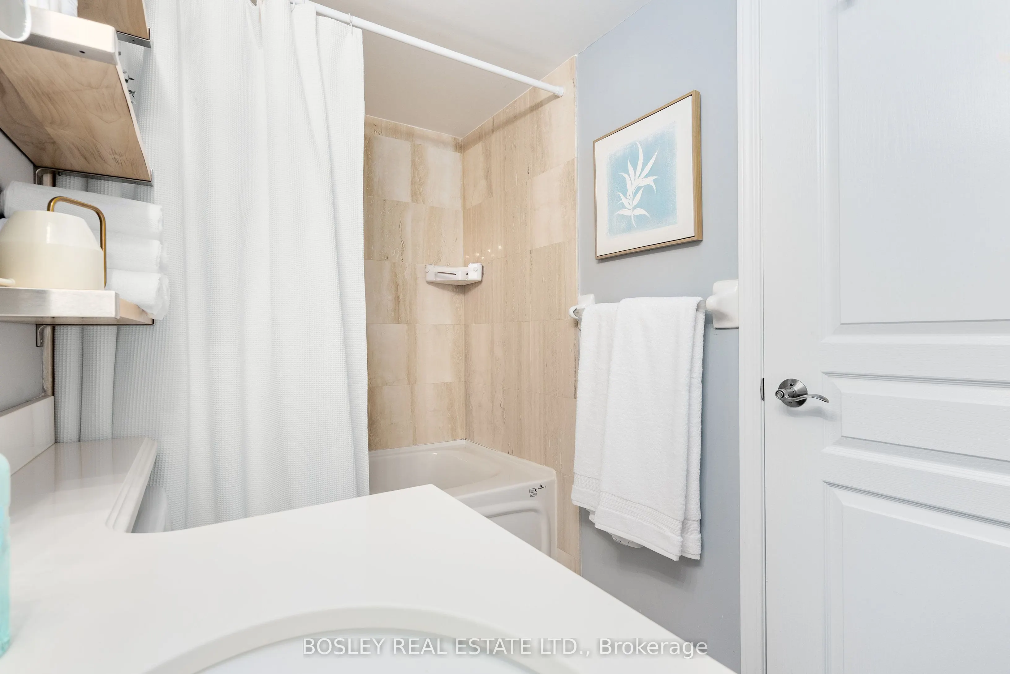 51 Harrison Garden Boulevard, #306