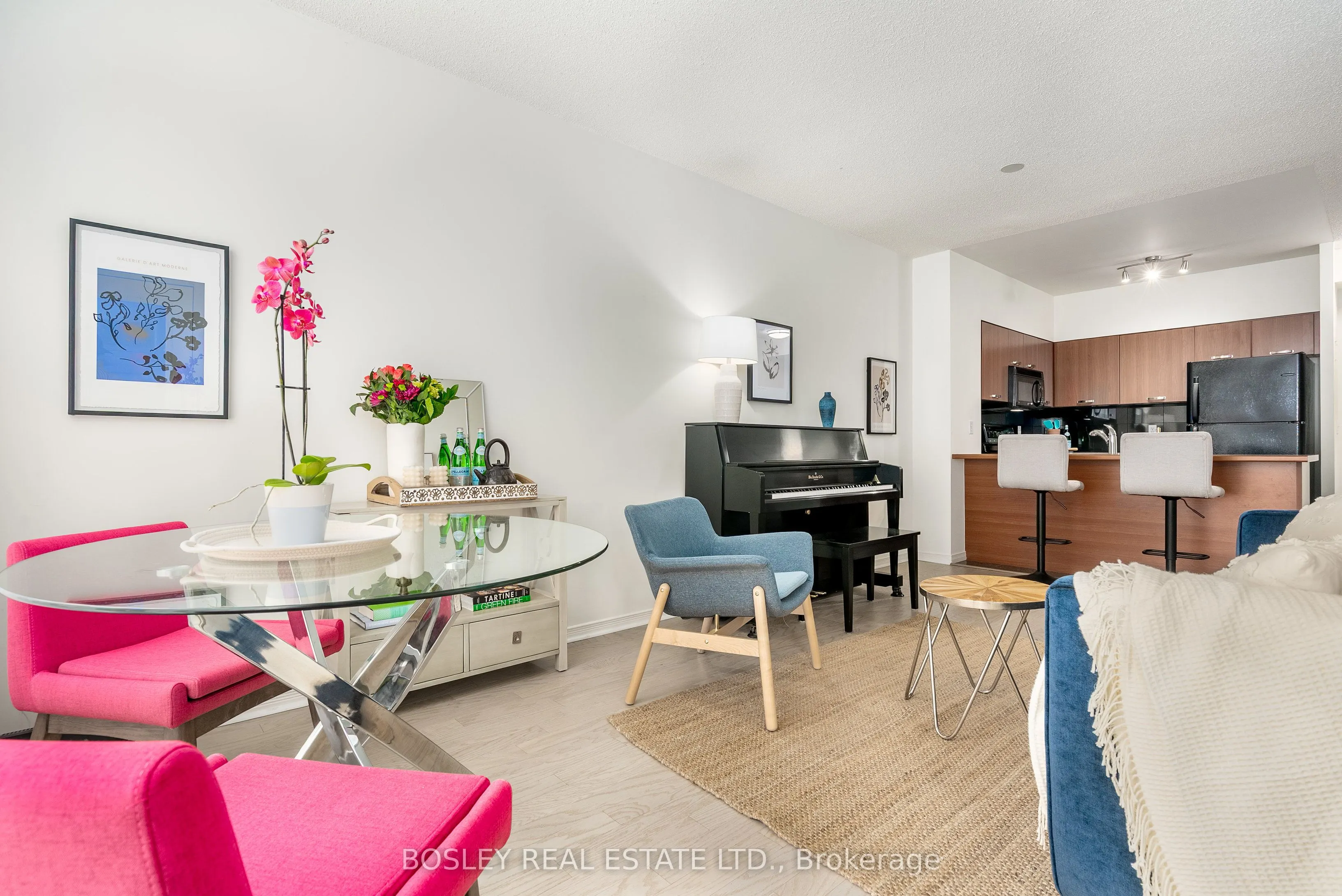 51 Harrison Garden Boulevard, #306