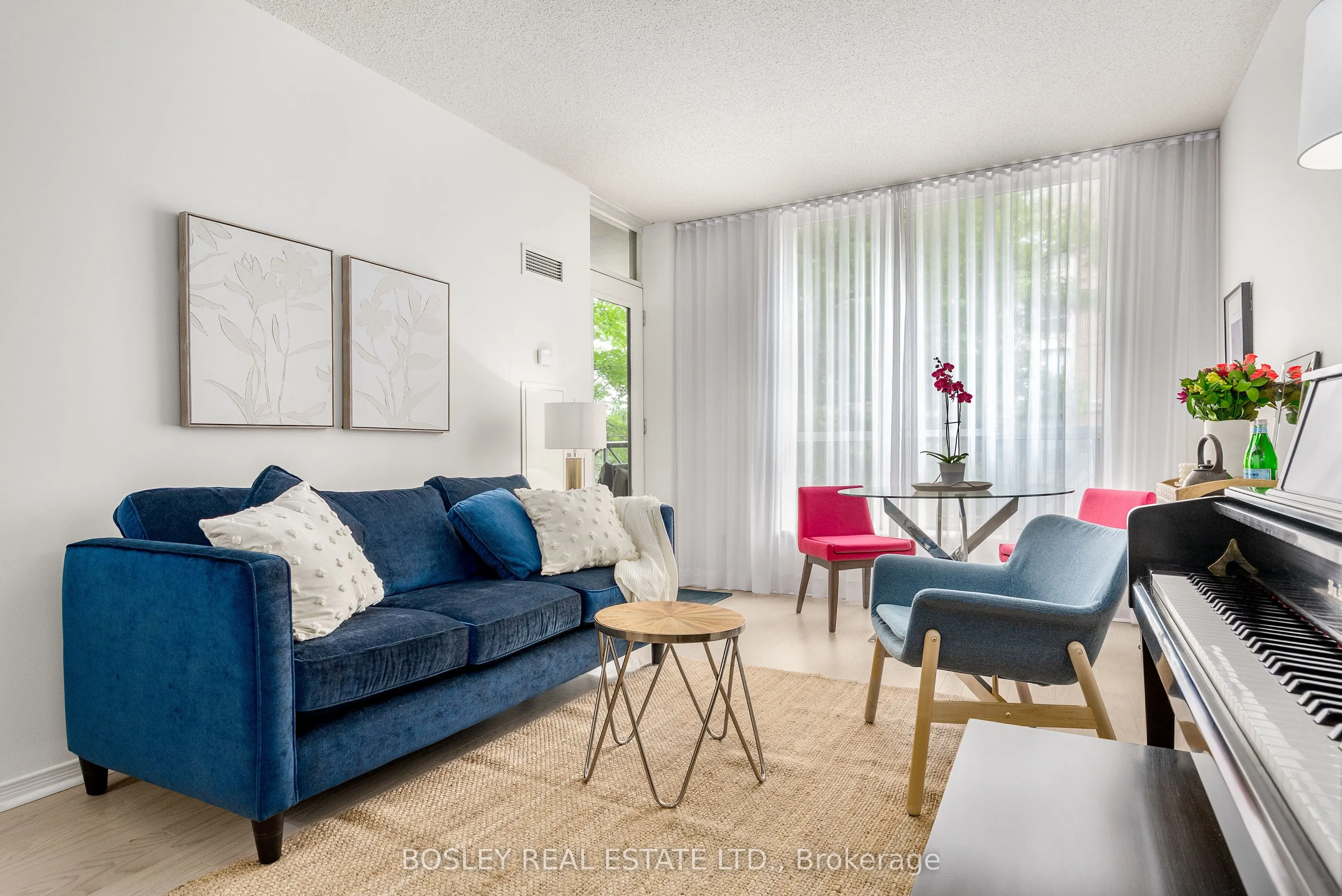 51 Harrison Garden Boulevard, #306
