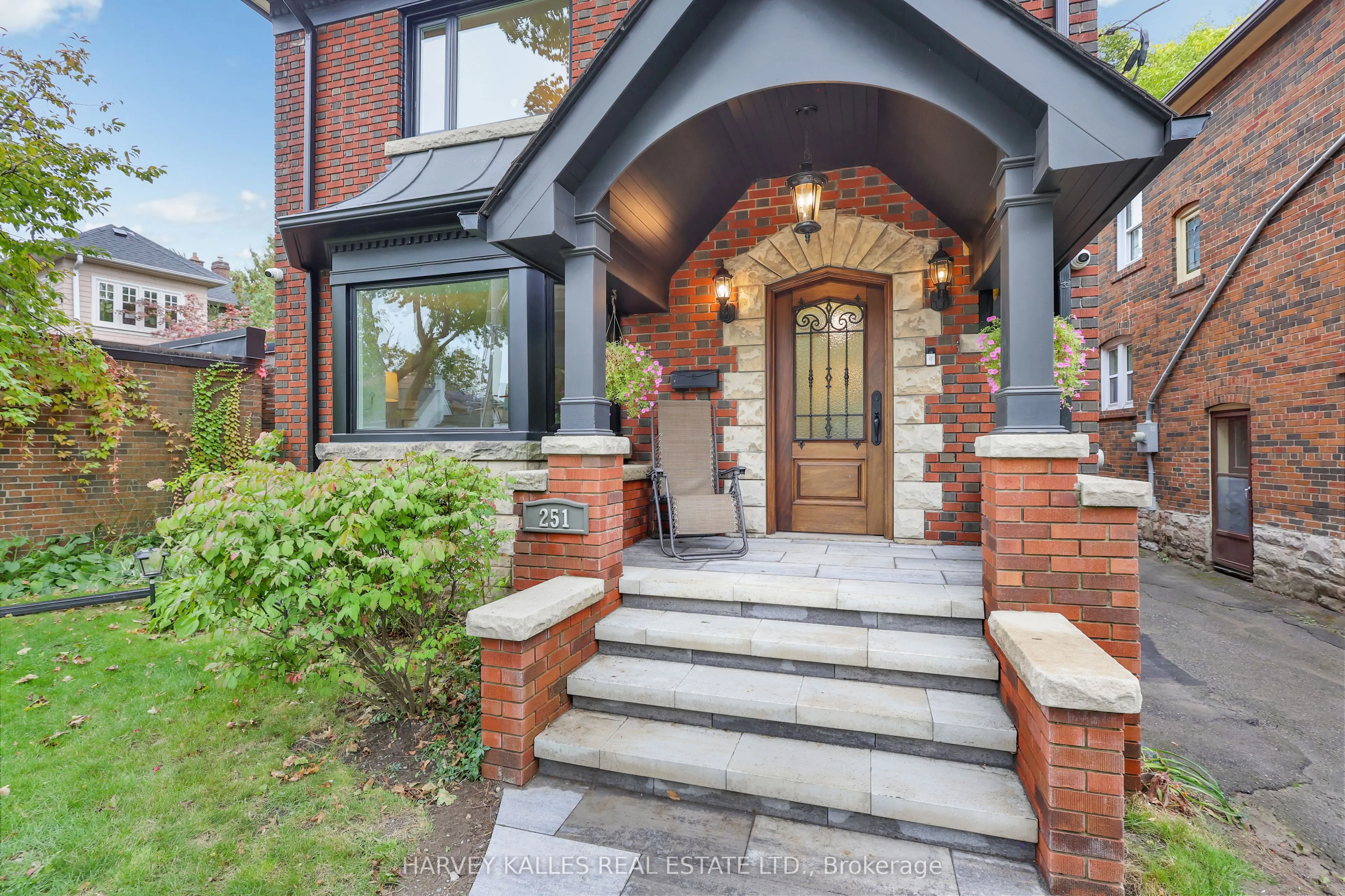 251 Wanless Avenue