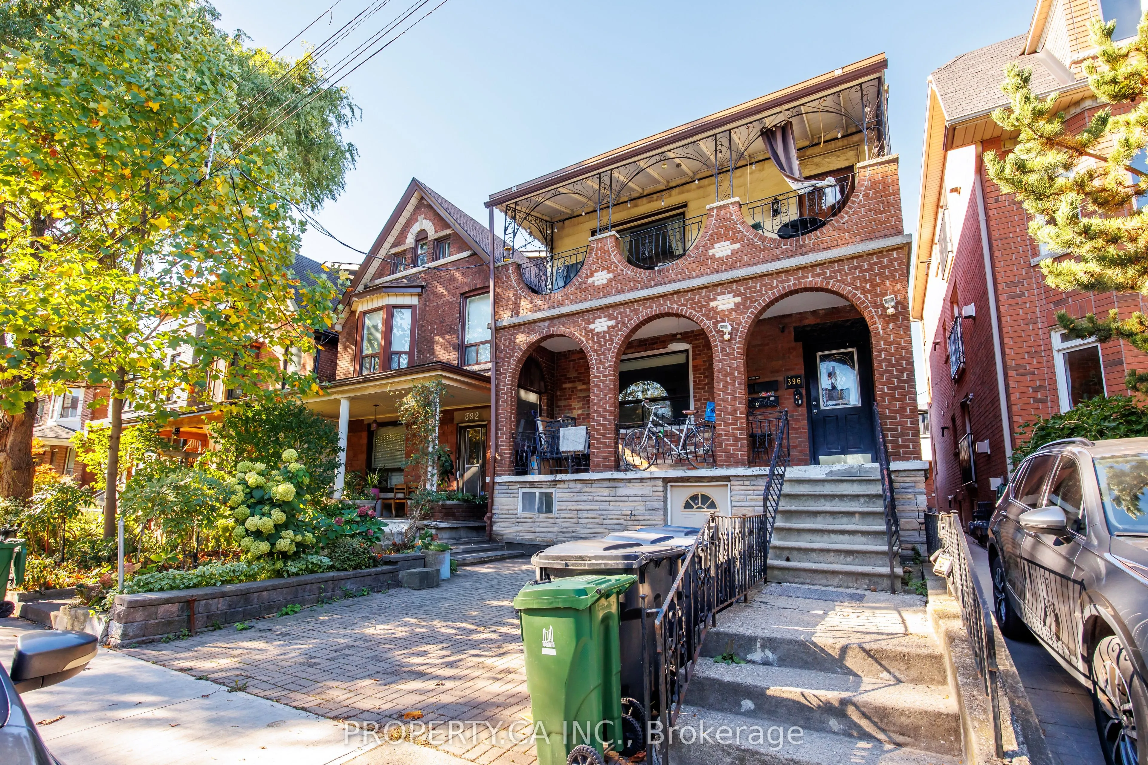 396 Roxton Road