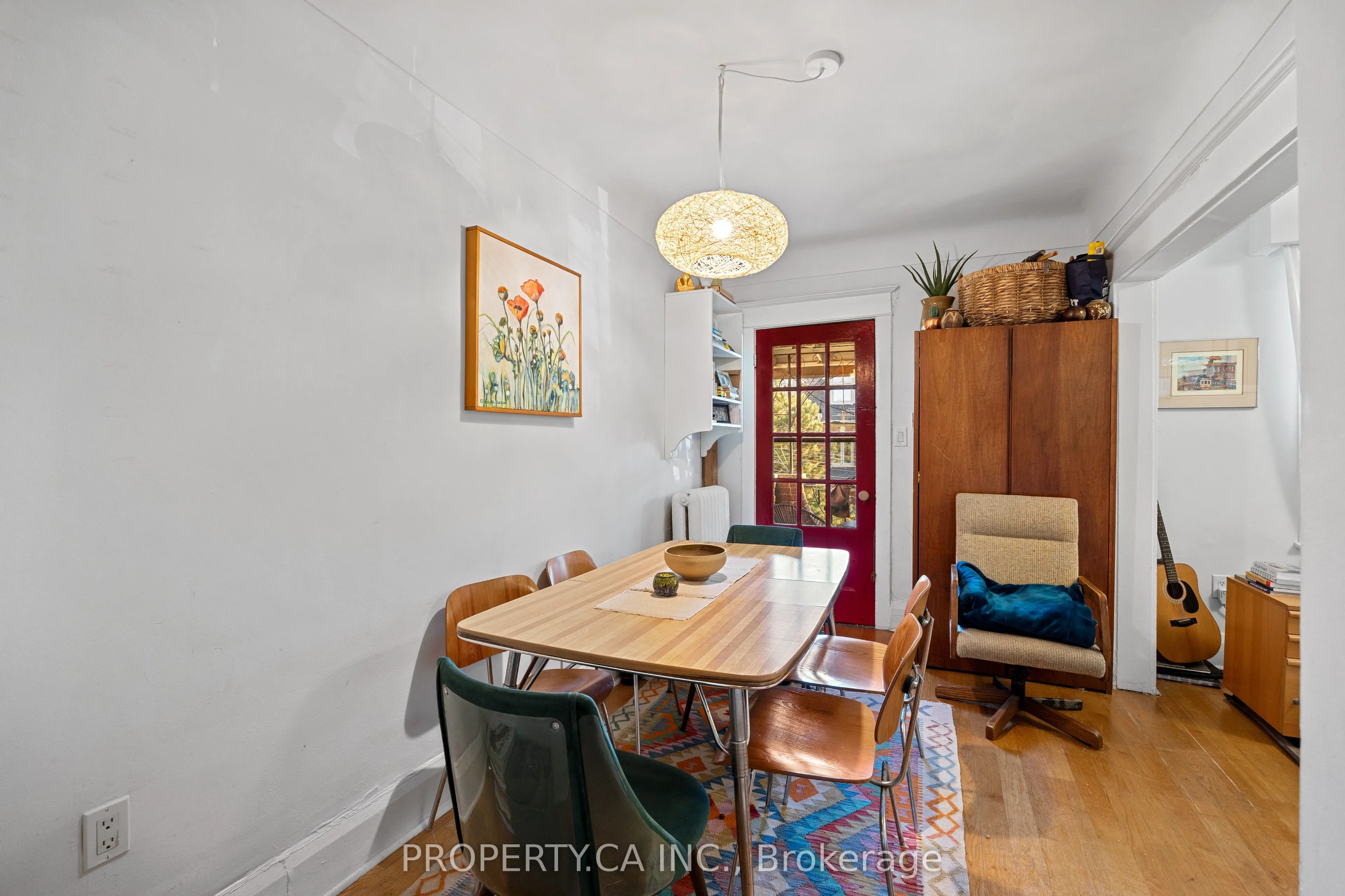 396 Roxton Road