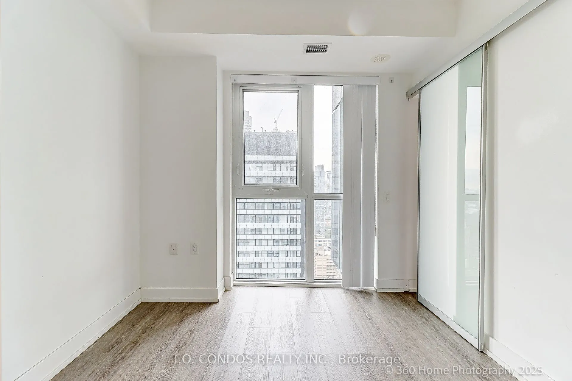 7 Grenville Street, #4105