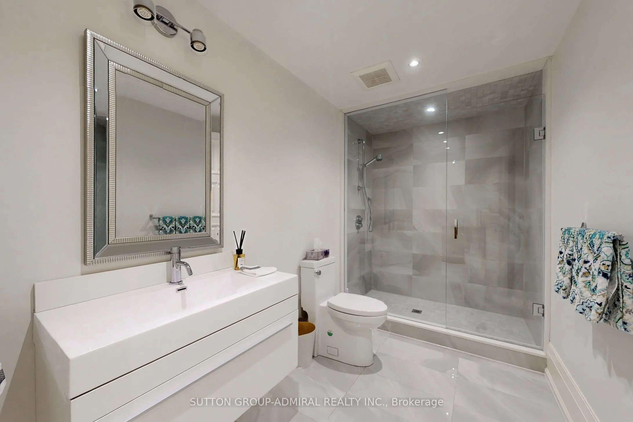 276 Strathallan Wood