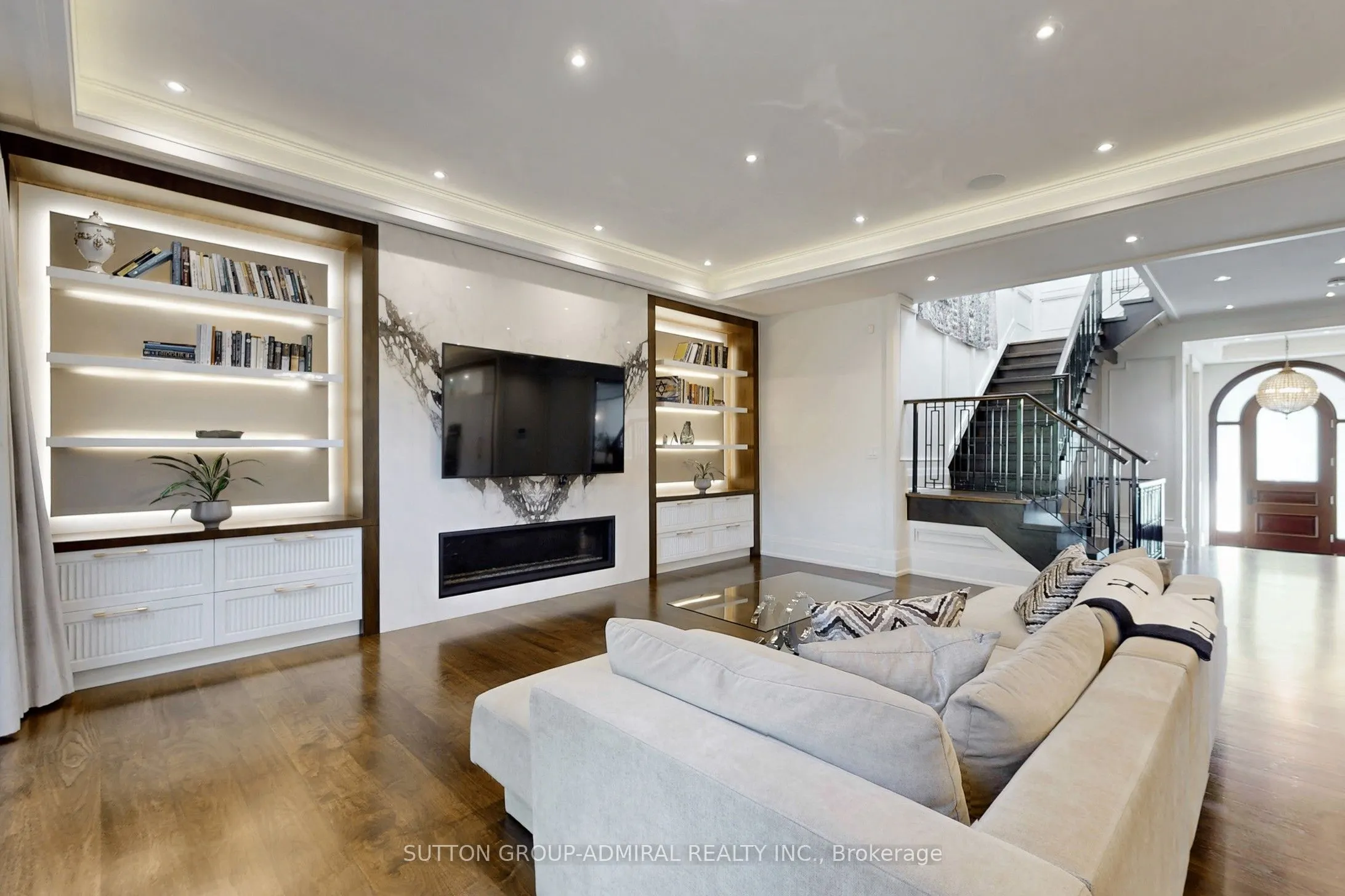 276 Strathallan Wood