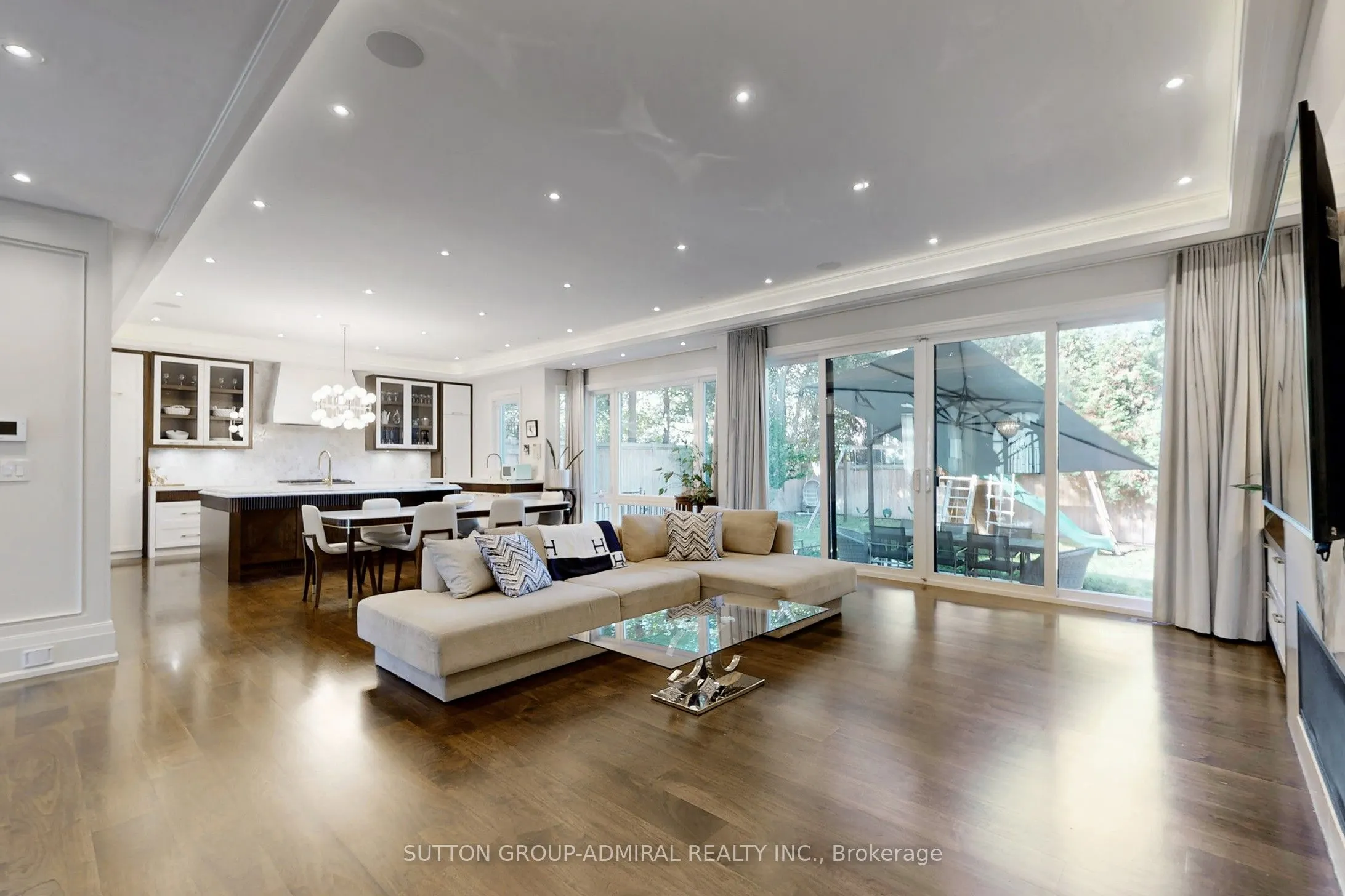 276 Strathallan Wood