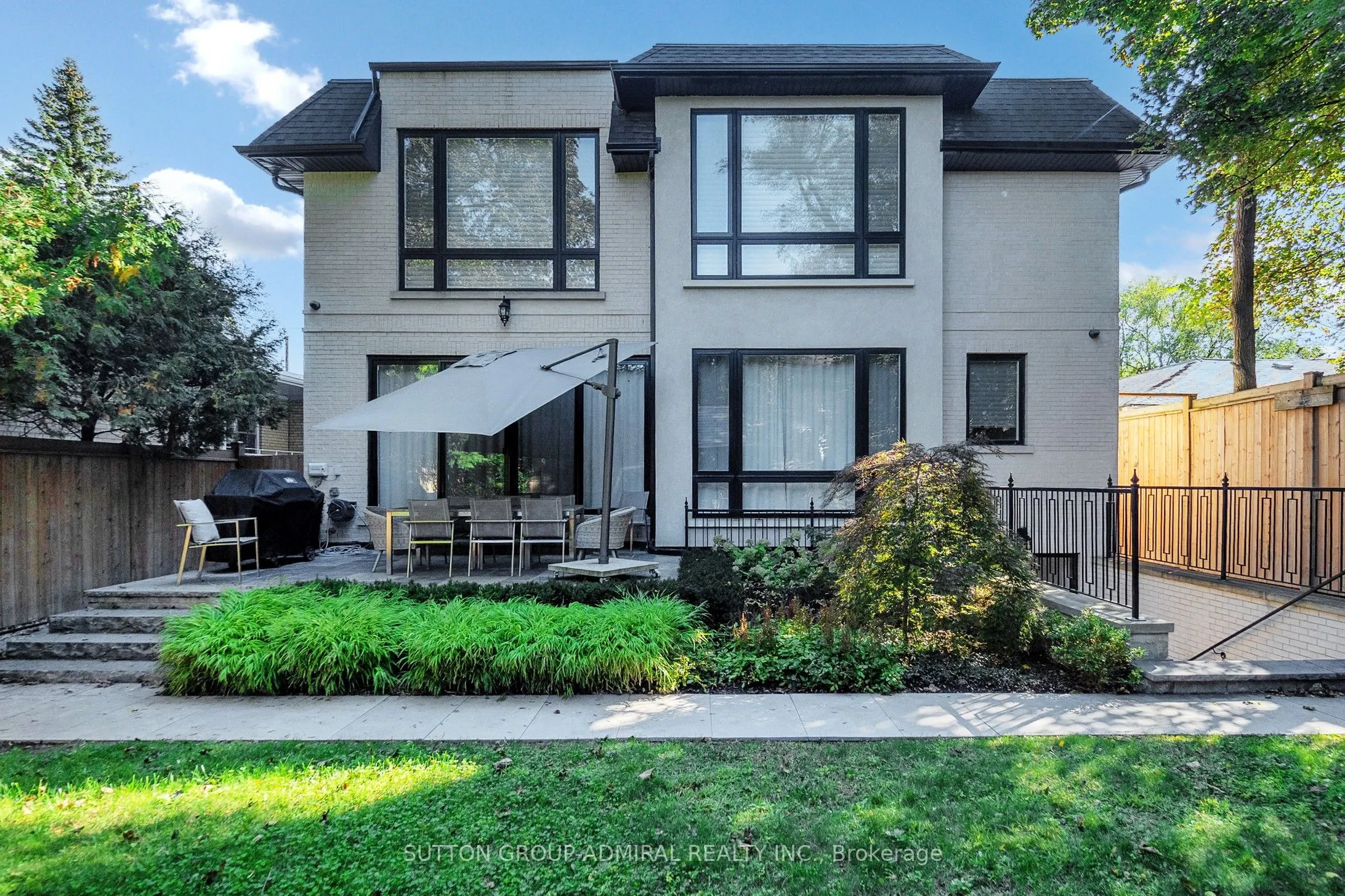 276 Strathallan Wood