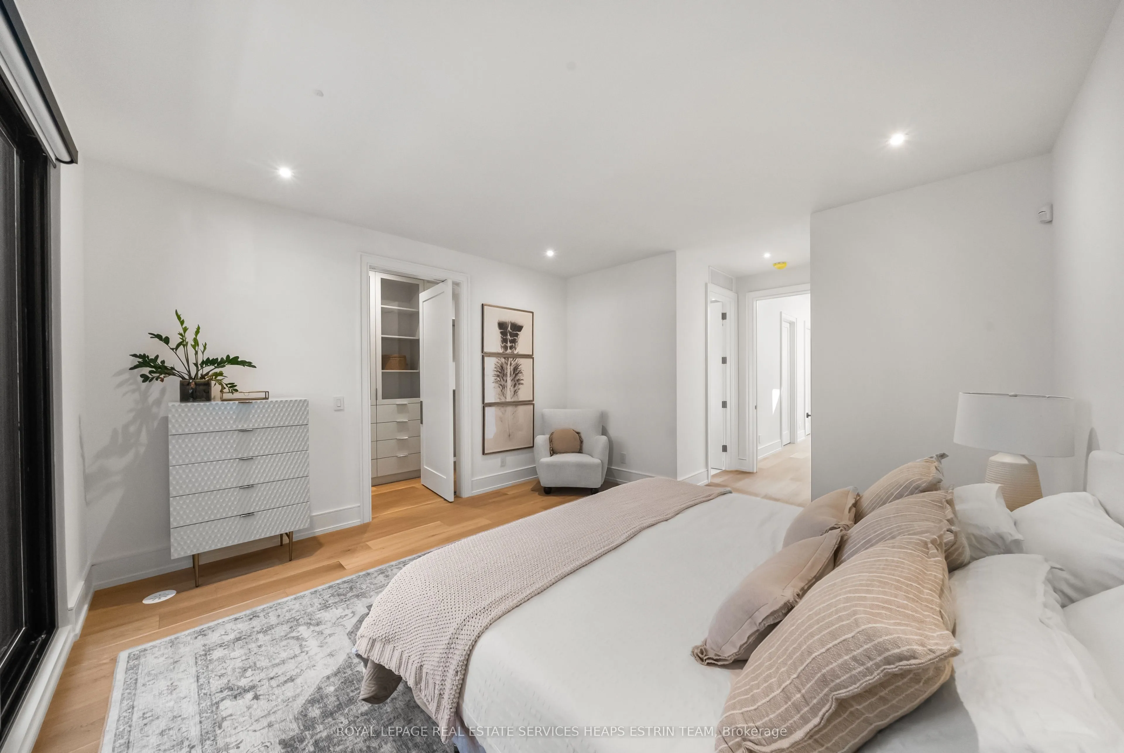 38 Evergreen Gardens