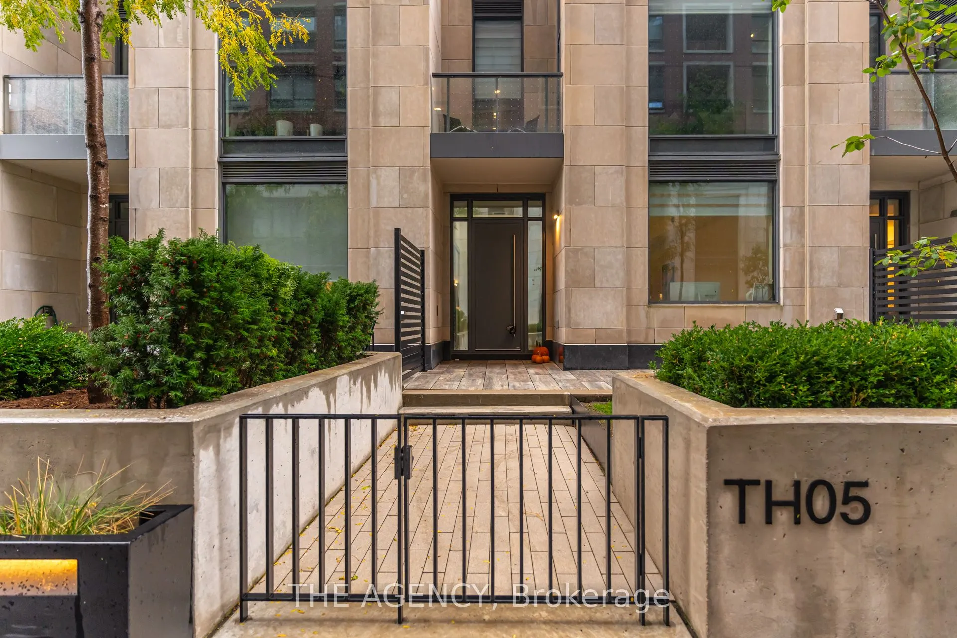 33 Frederick Todd Way, #TH05