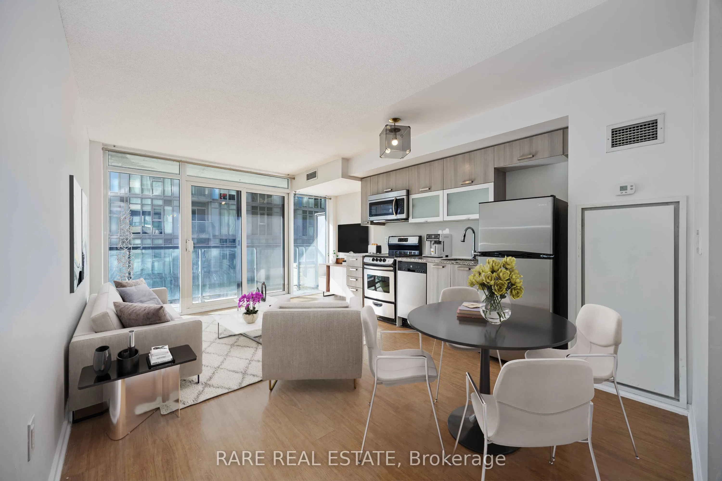 36 Lisgar Street, #519W
