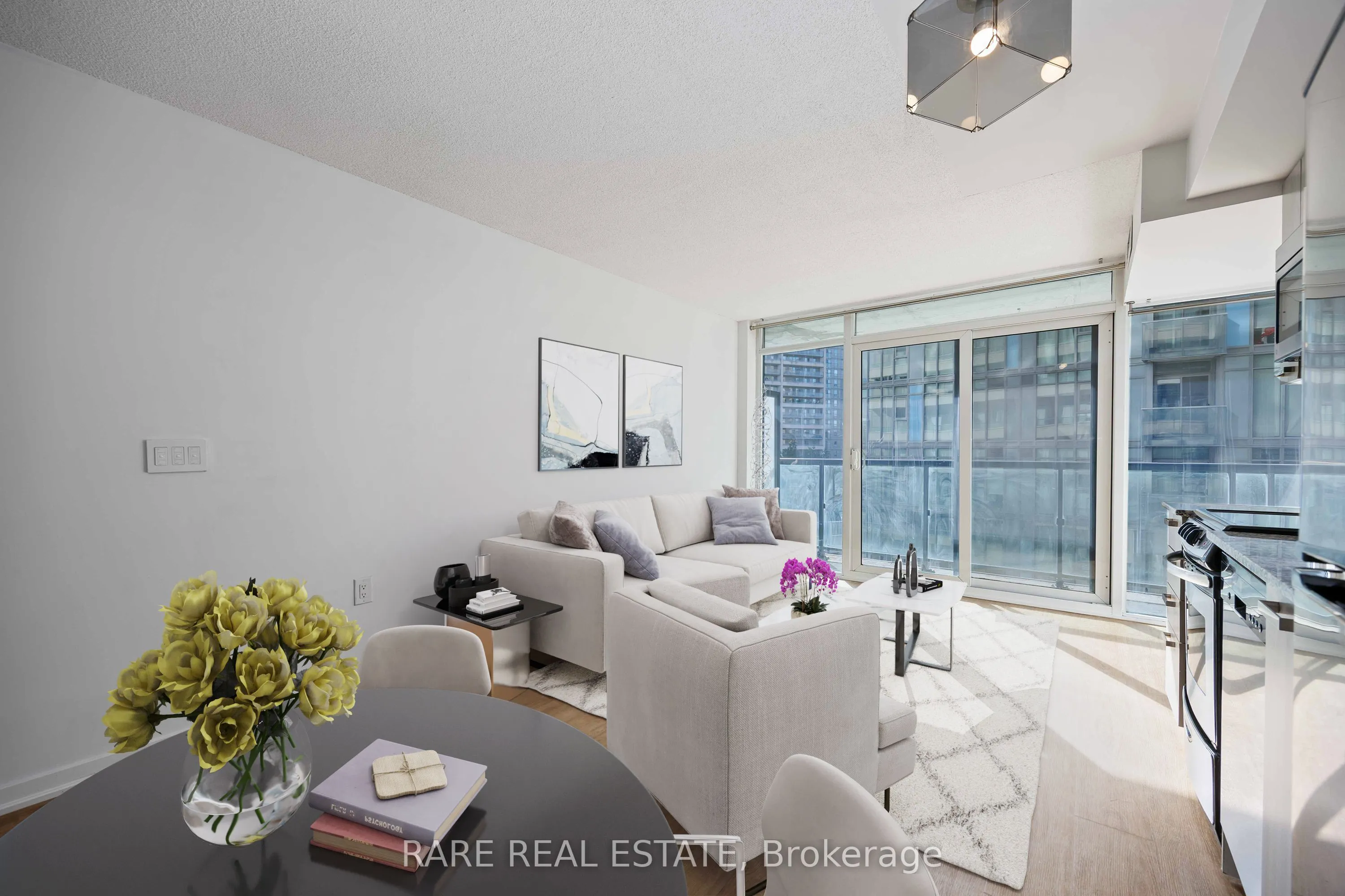 36 Lisgar Street, #519W
